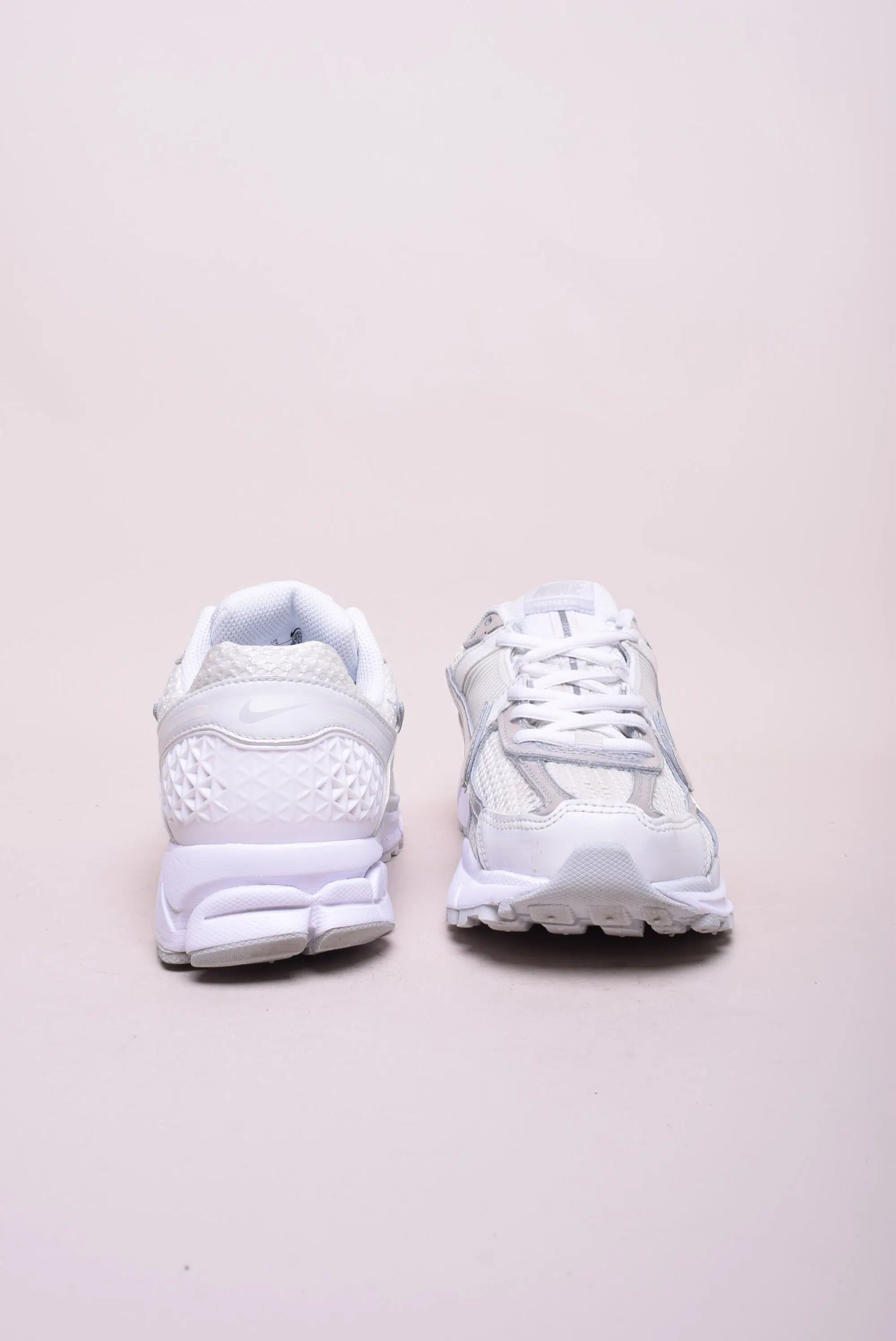 Pantofi sport dama Vomero 5 [2]