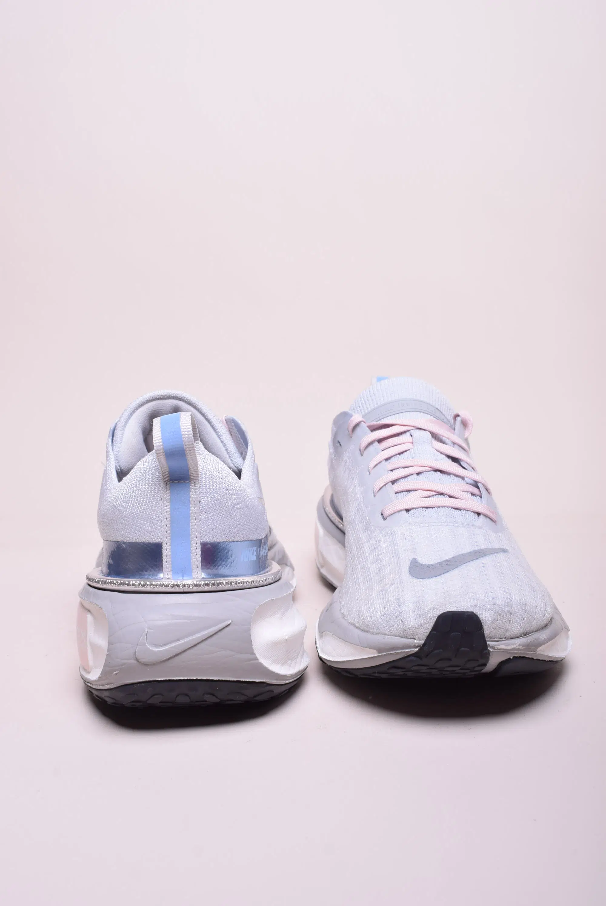 Pantofi sport dama ZoomX INVINCIBLE RUN FK 3 [2]