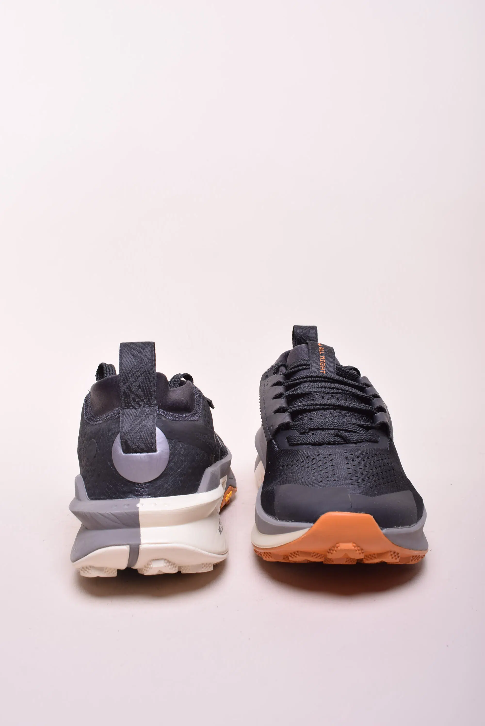 Pantofi sport dama ZoomX Zegama Trail 2 [2]