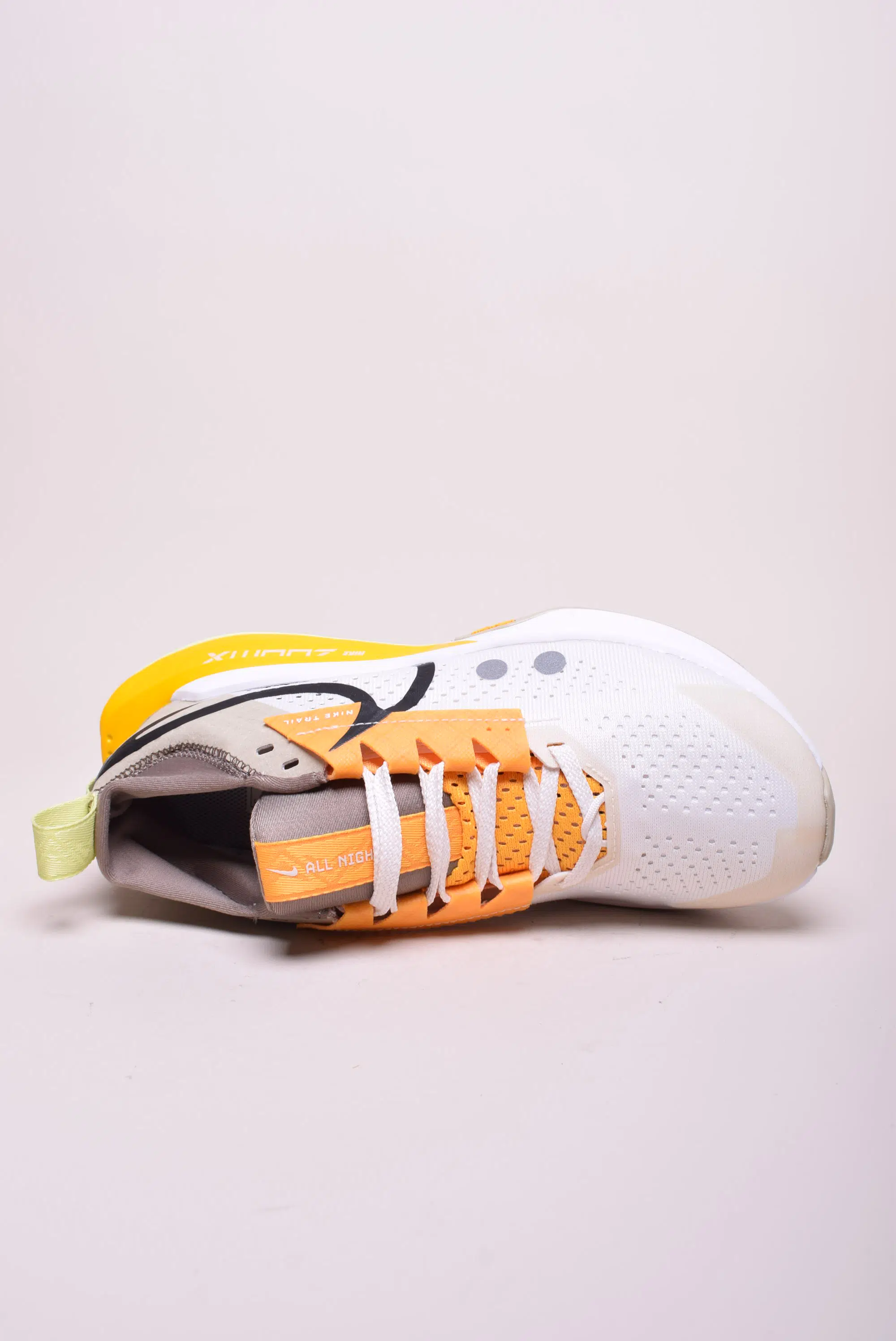 Pantofi sport dama ZoomX Zegama Trail 2 [3]