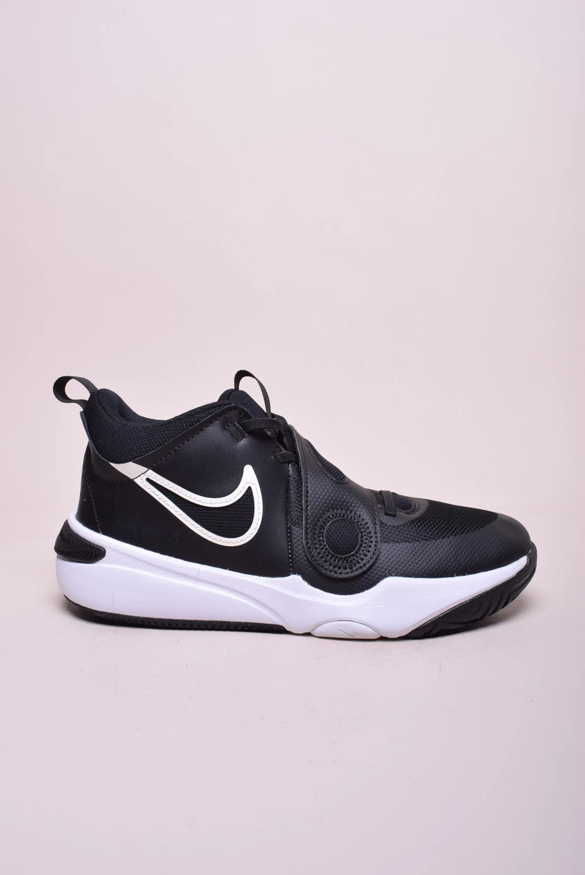 Încălțăminte copii - Pantofi sport fete Team Hustle D 11 (GS)