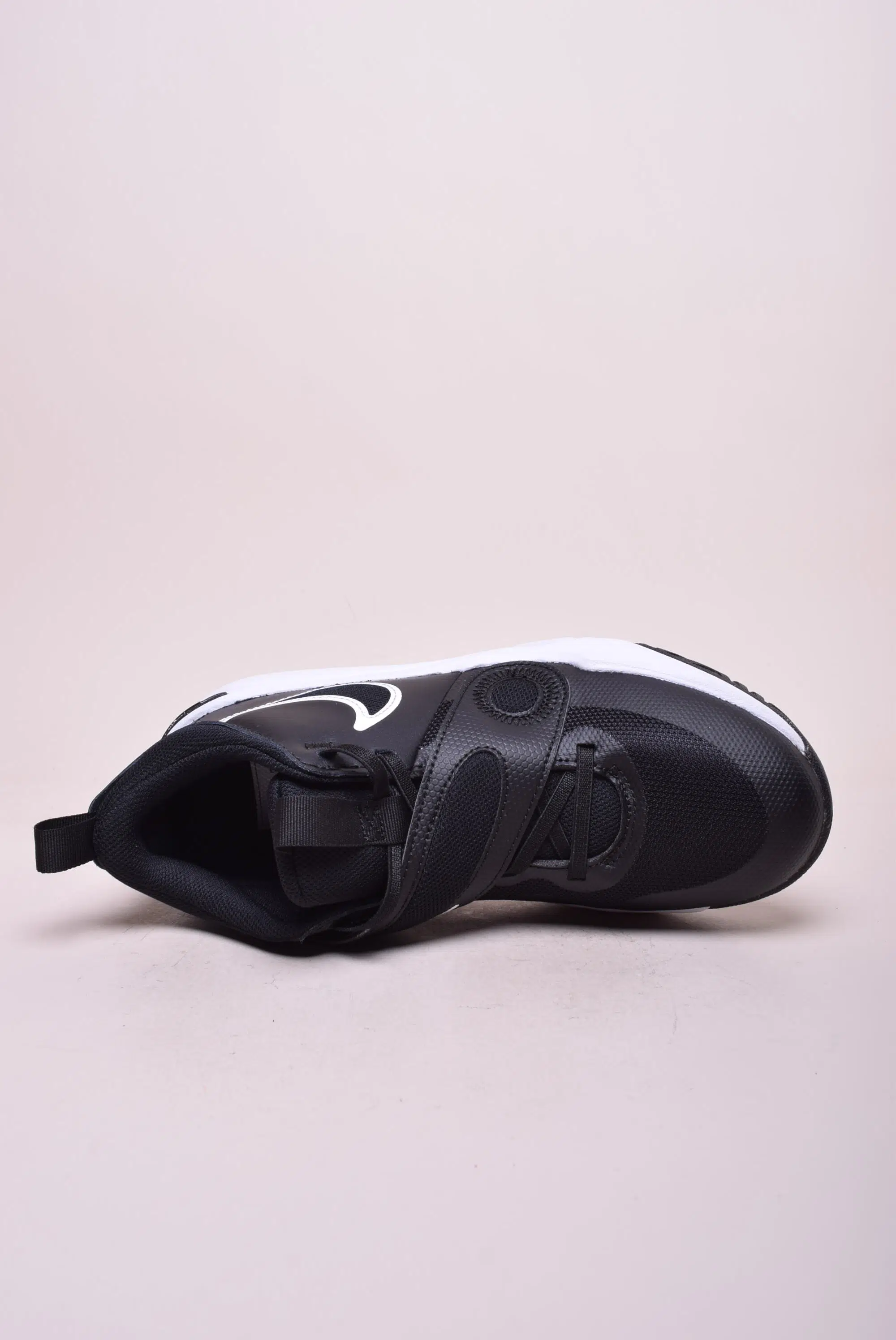 Pantofi sport fete Team Hustle D 11 (GS) [3]