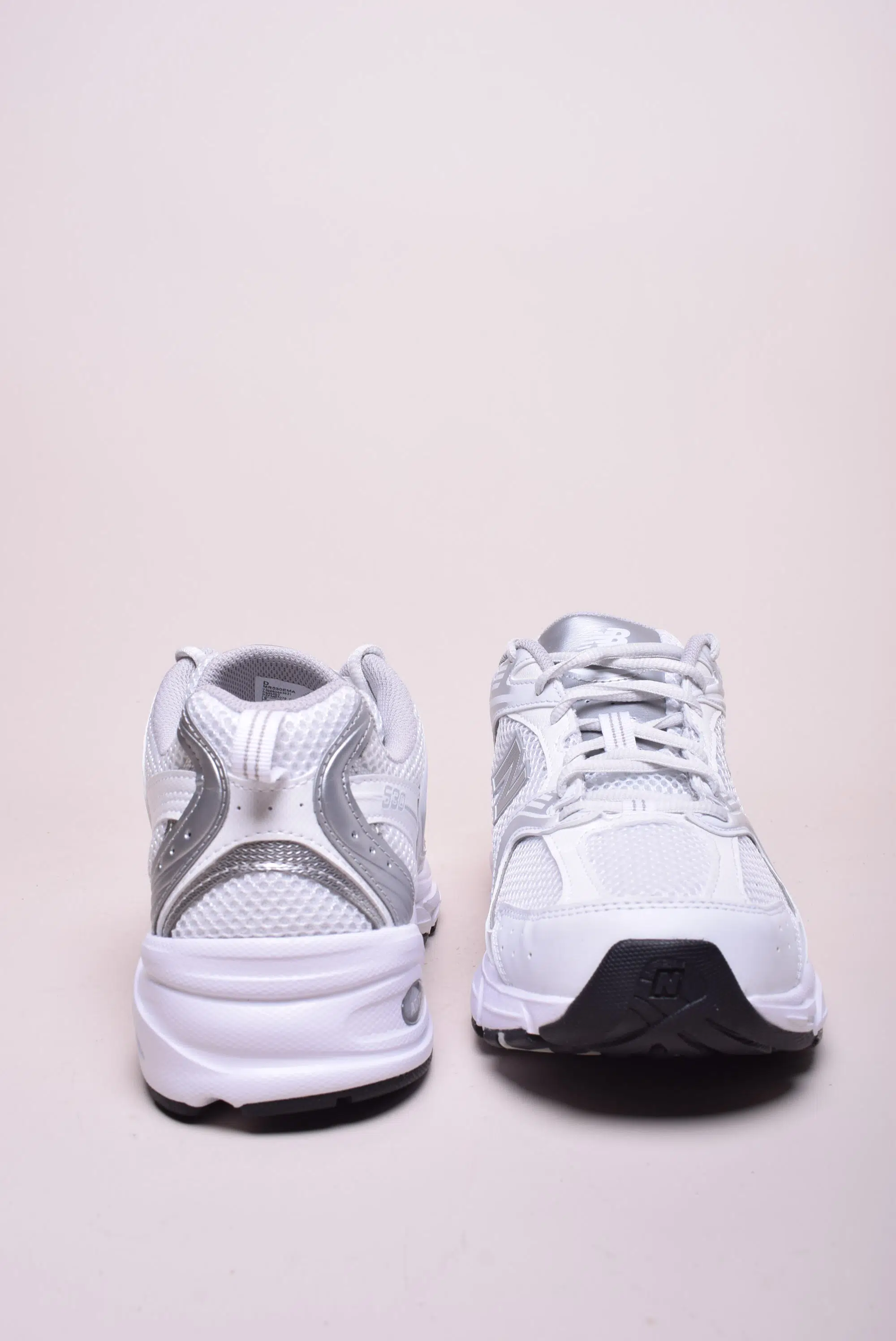 Pantofi sport unisex 530 [2]