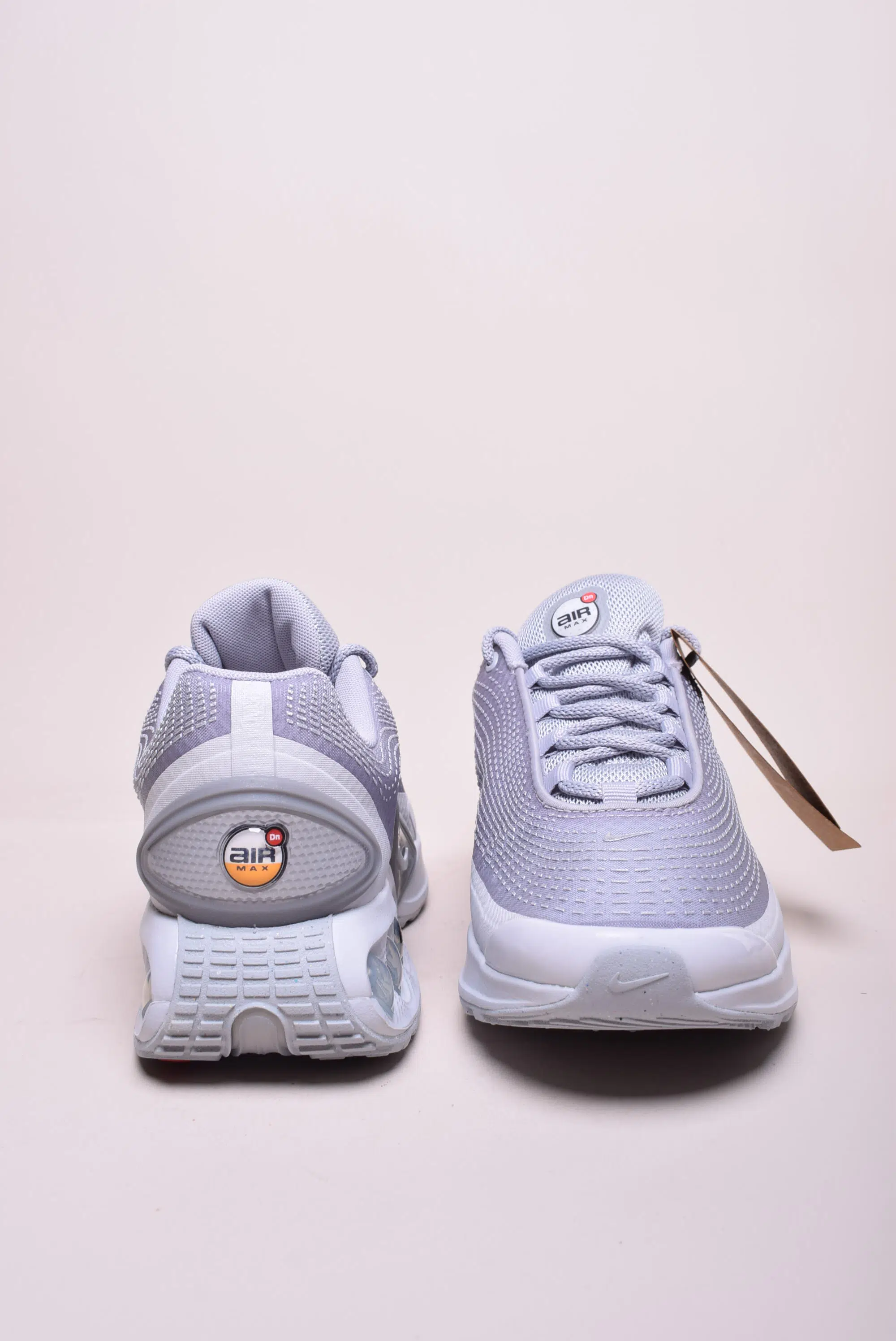 Pantofi sport unisex Air Max DN [2]