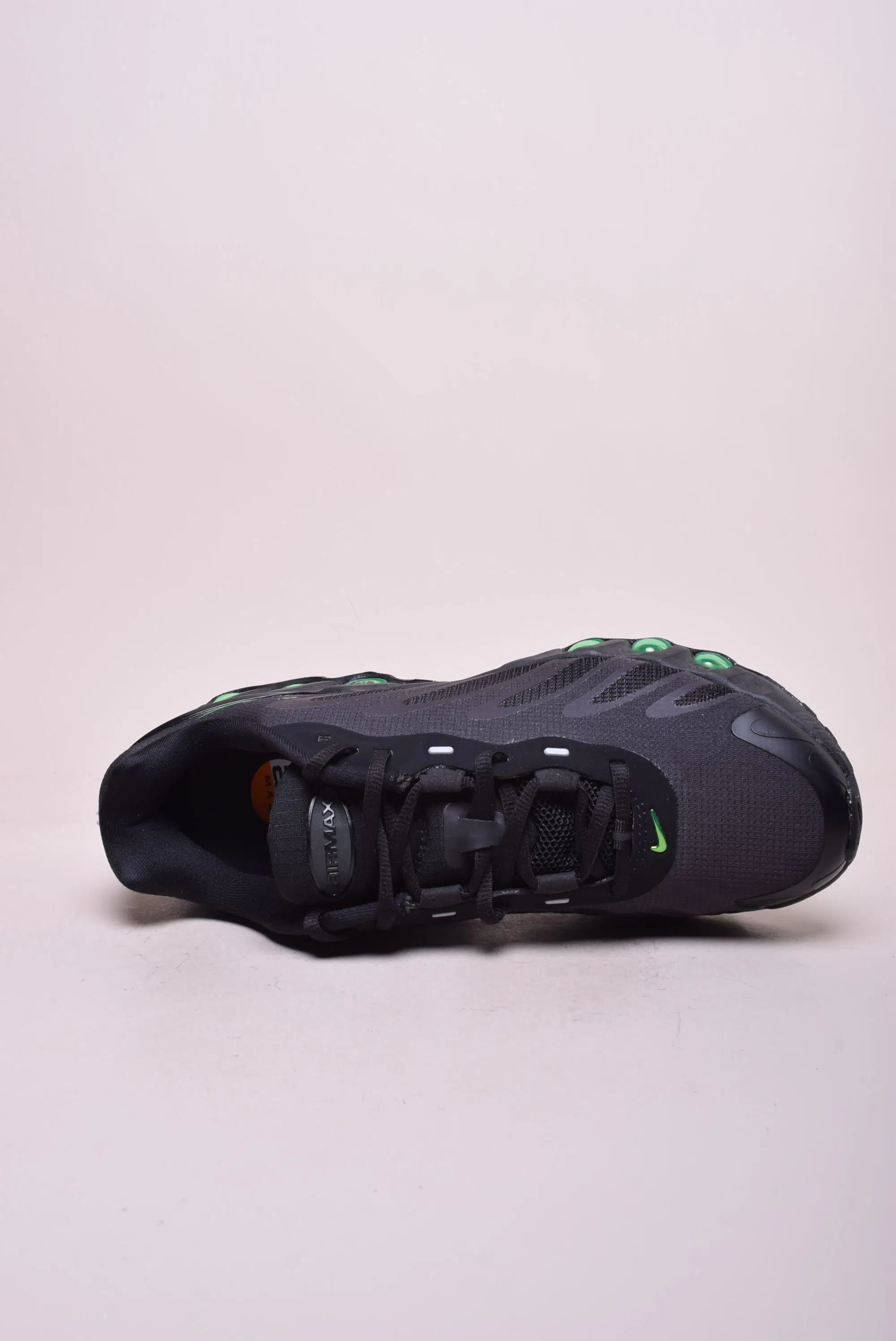 Pantofi sport unisex Air Max DN8 [3]