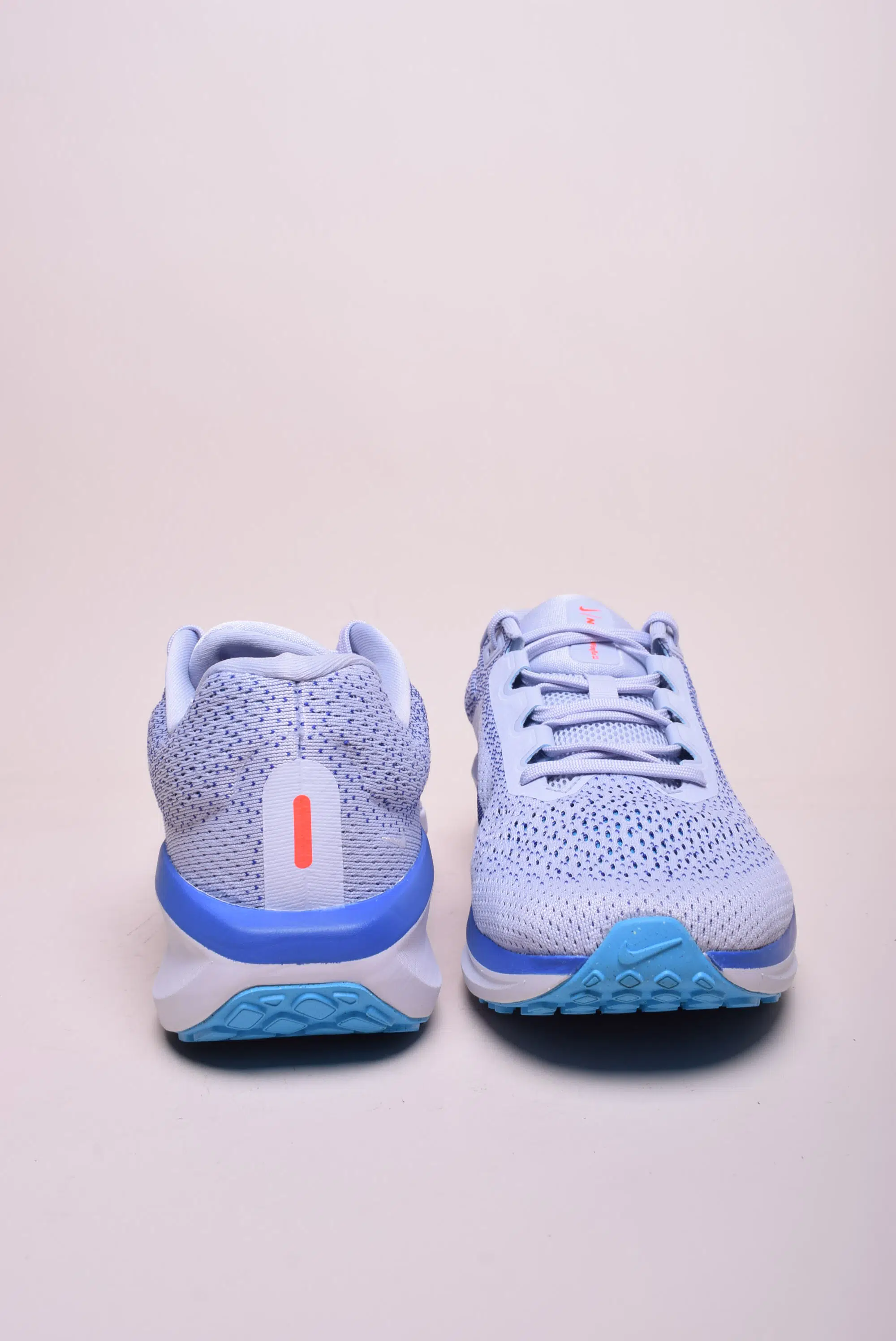 Pantofi sport unisex Air Winflo 11 [2]