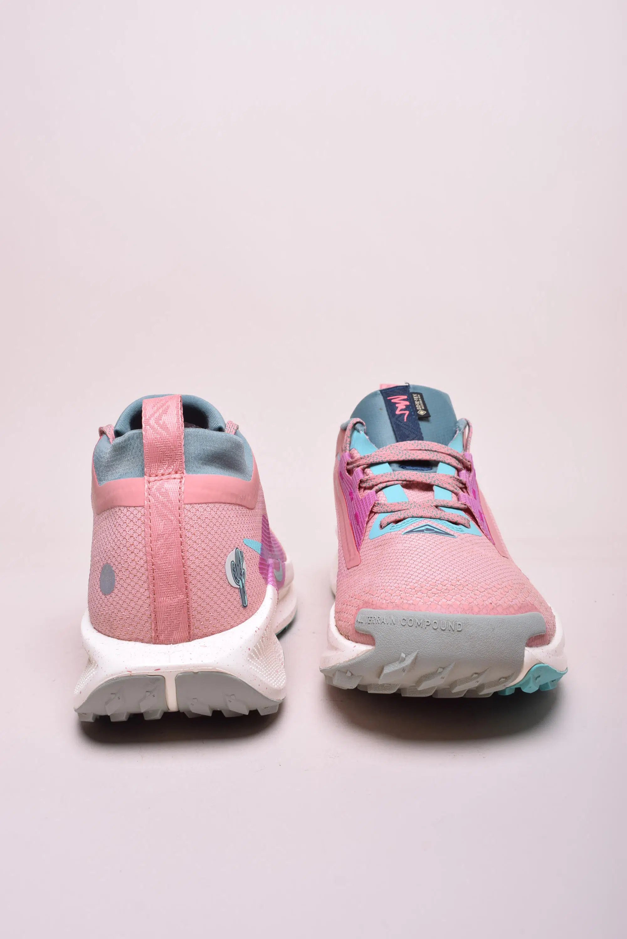 Pantofi sport unisex Pegasus Trail 5 Gtx [2]