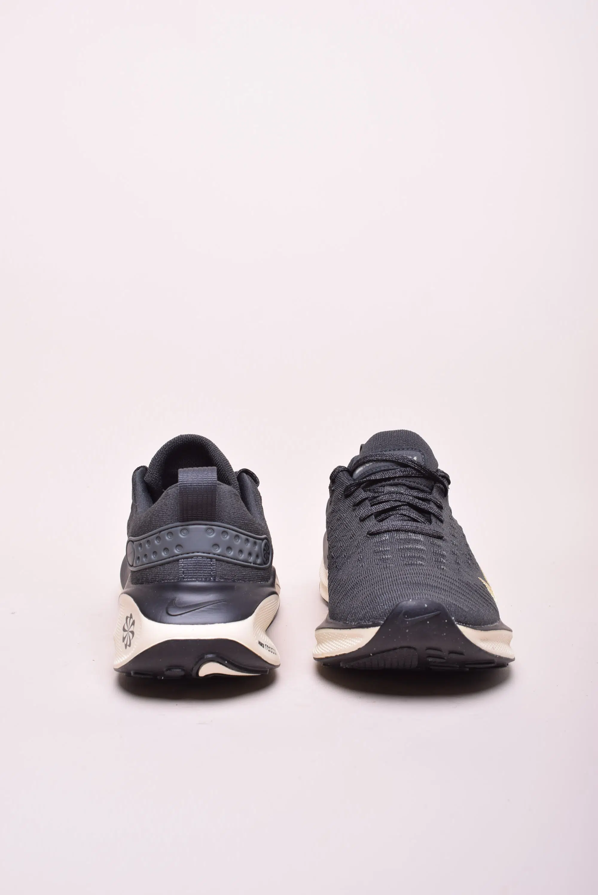 Pantofi sport unisex ReactX Infinity Run 4 [2]