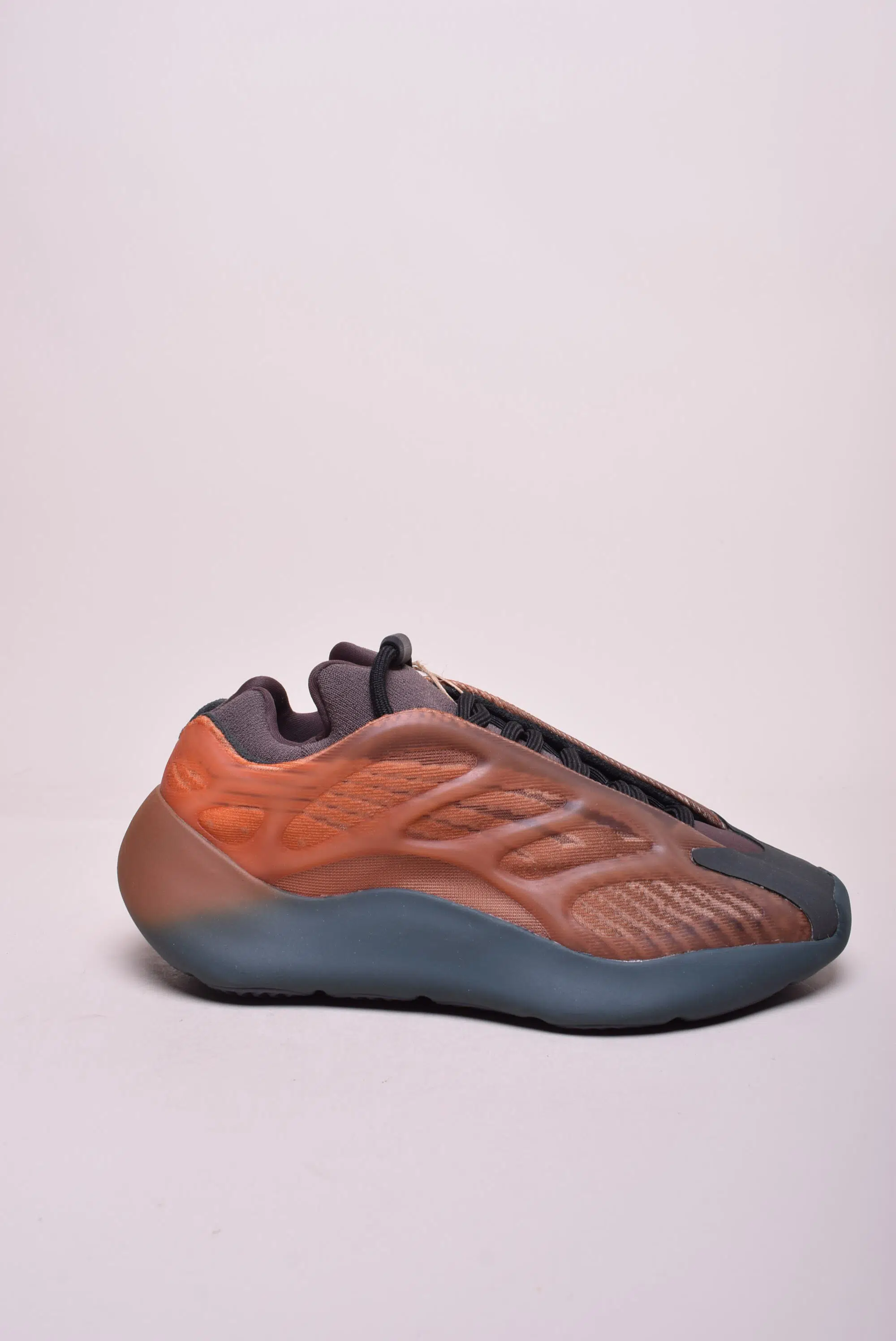 Încălțăminte damă - Pantofi sport unisex YZY 700 V3