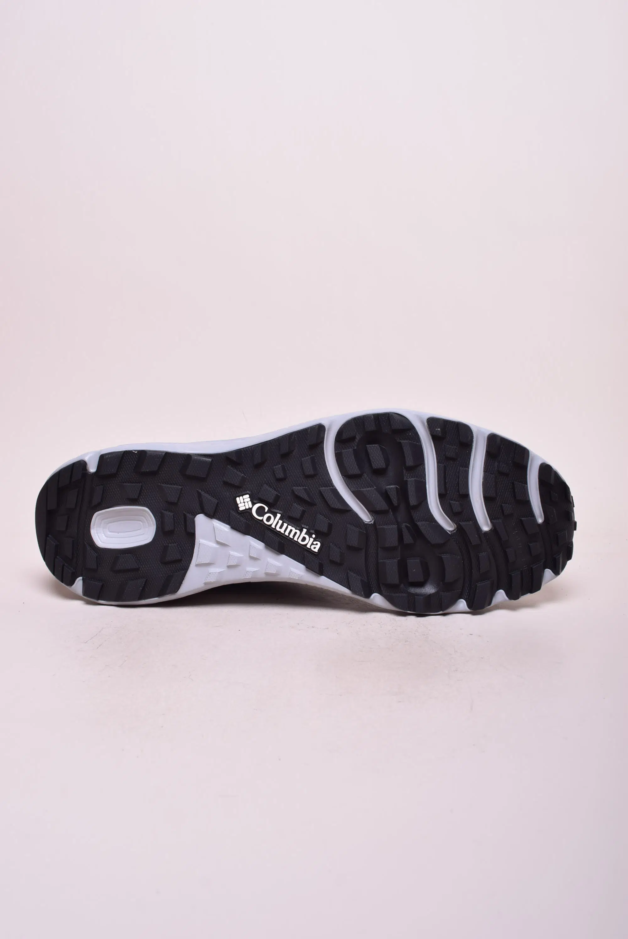 Pantofi trekking barbati Benson [1]