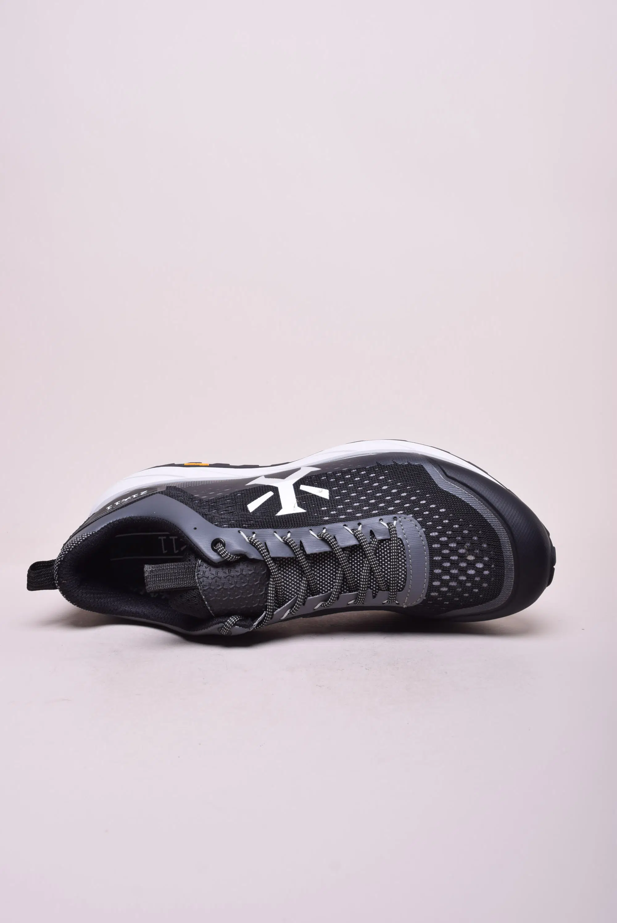 Pantofi trekking barbati Gravitas Low Fresh [3]