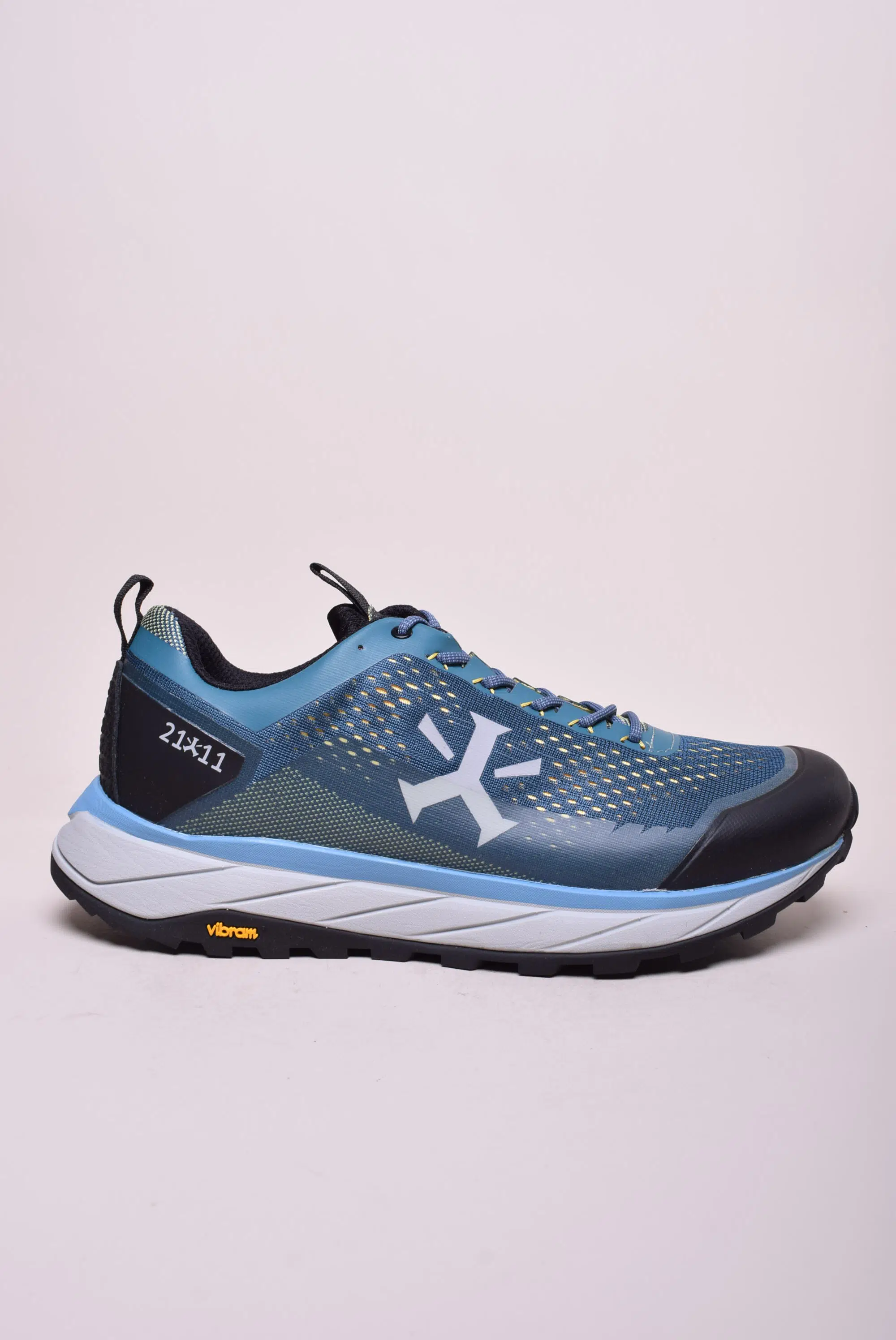 OUTLET - Pantofi trekking barbati Gravitas Low Fresh