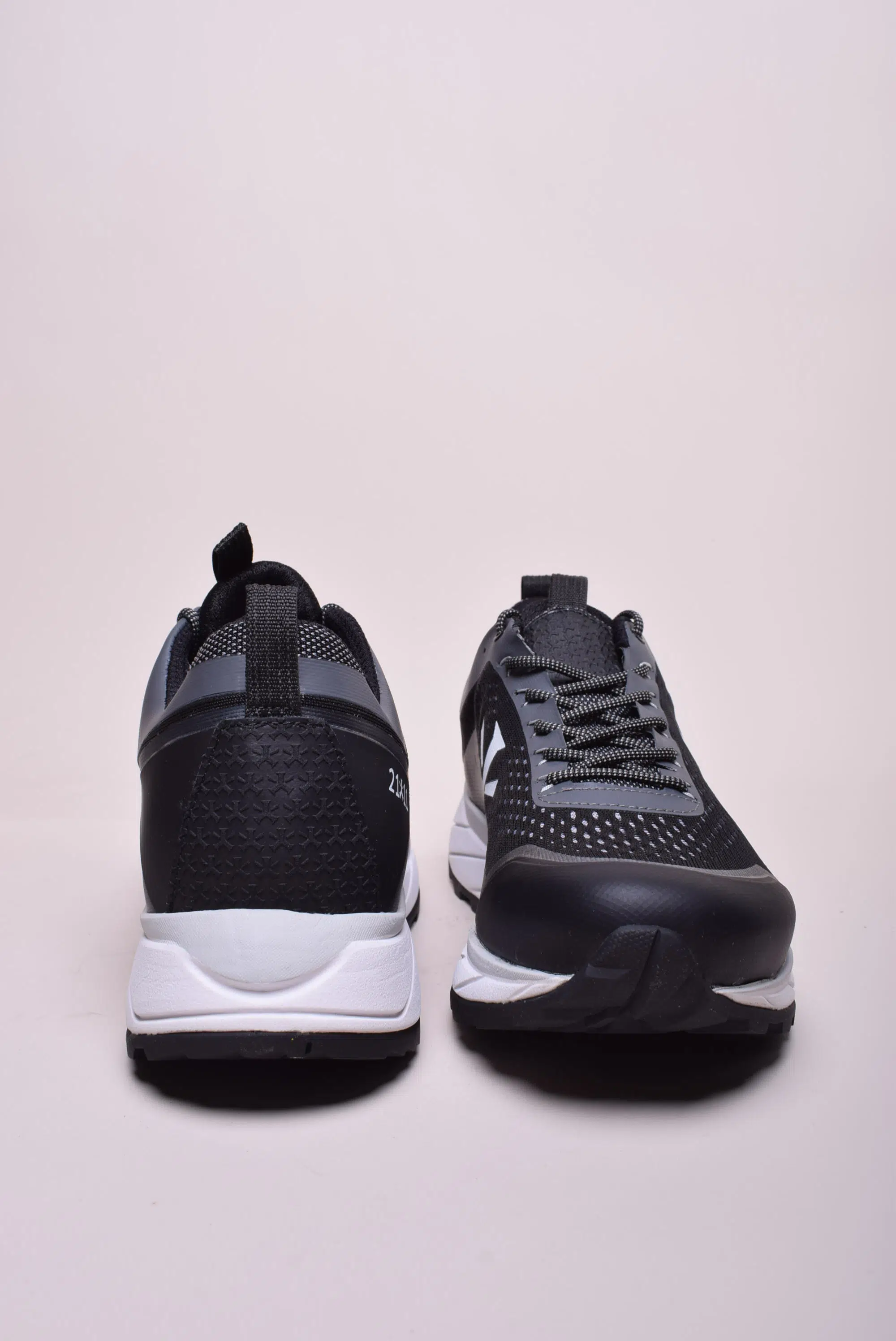 Pantofi trekking barbati Gravitas Low Fresh [2]