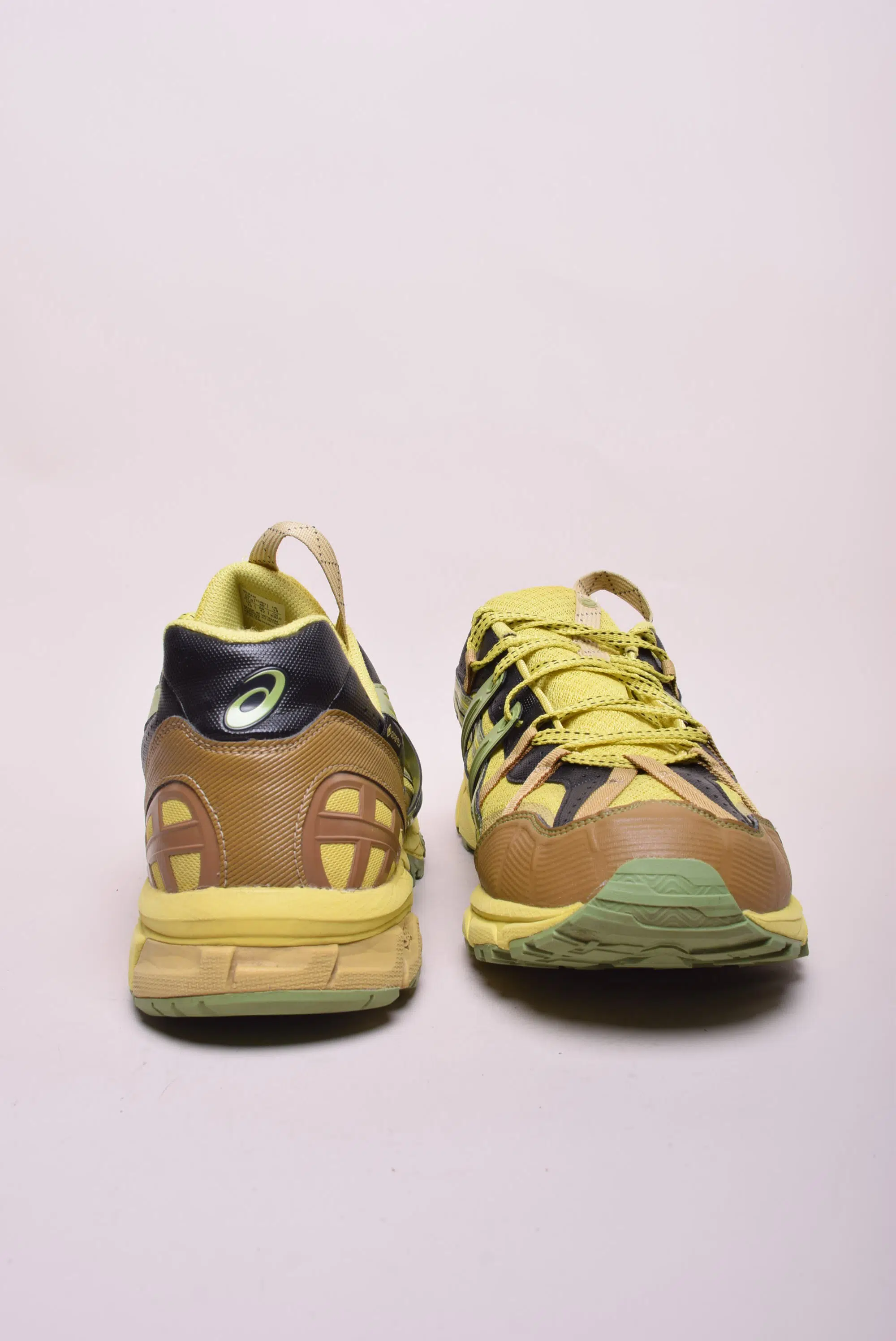 Pantofi trekking barbati impermeabili [2]