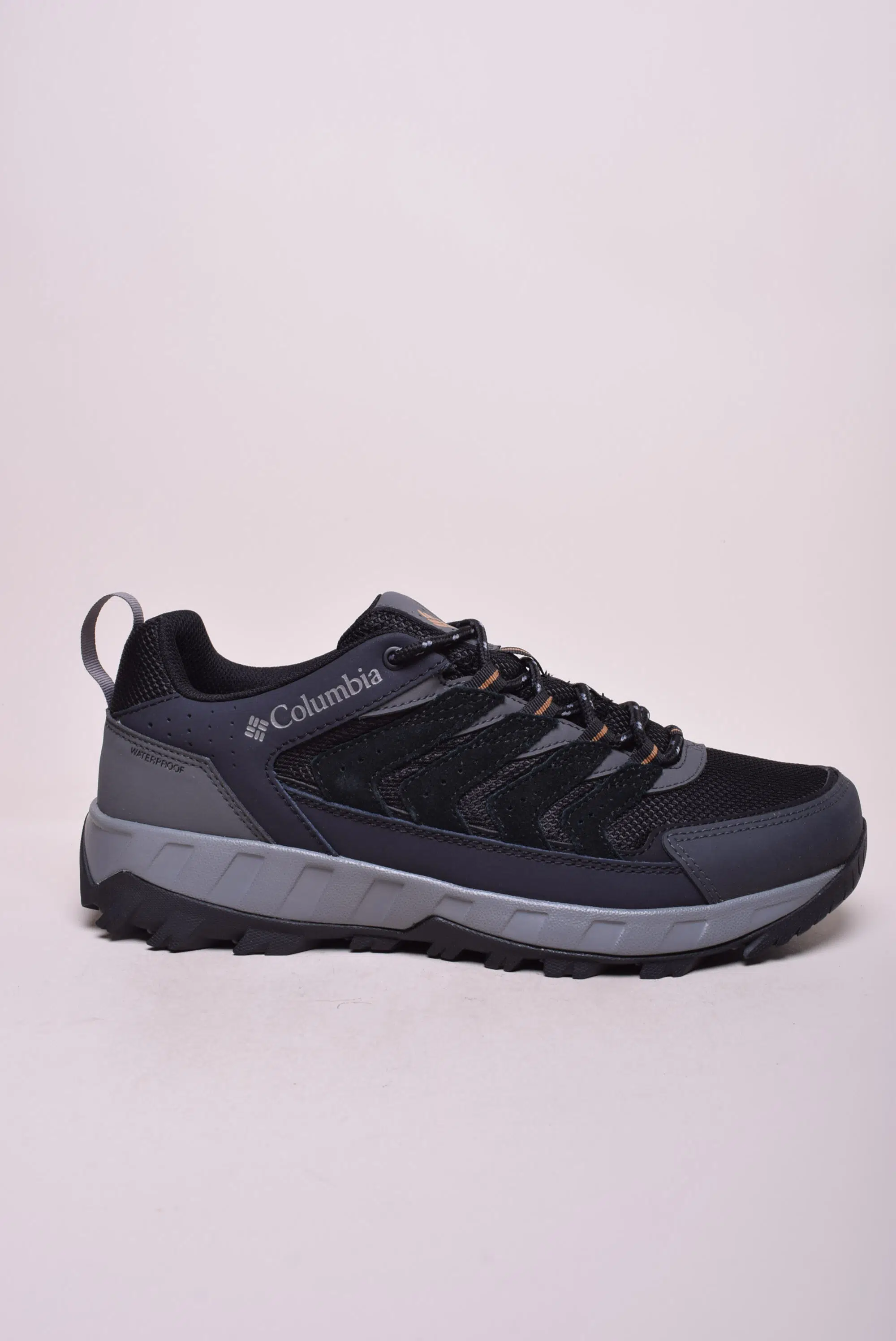 Toate produsele - Pantofi trekking barbati Strata Trail Low Waterproof