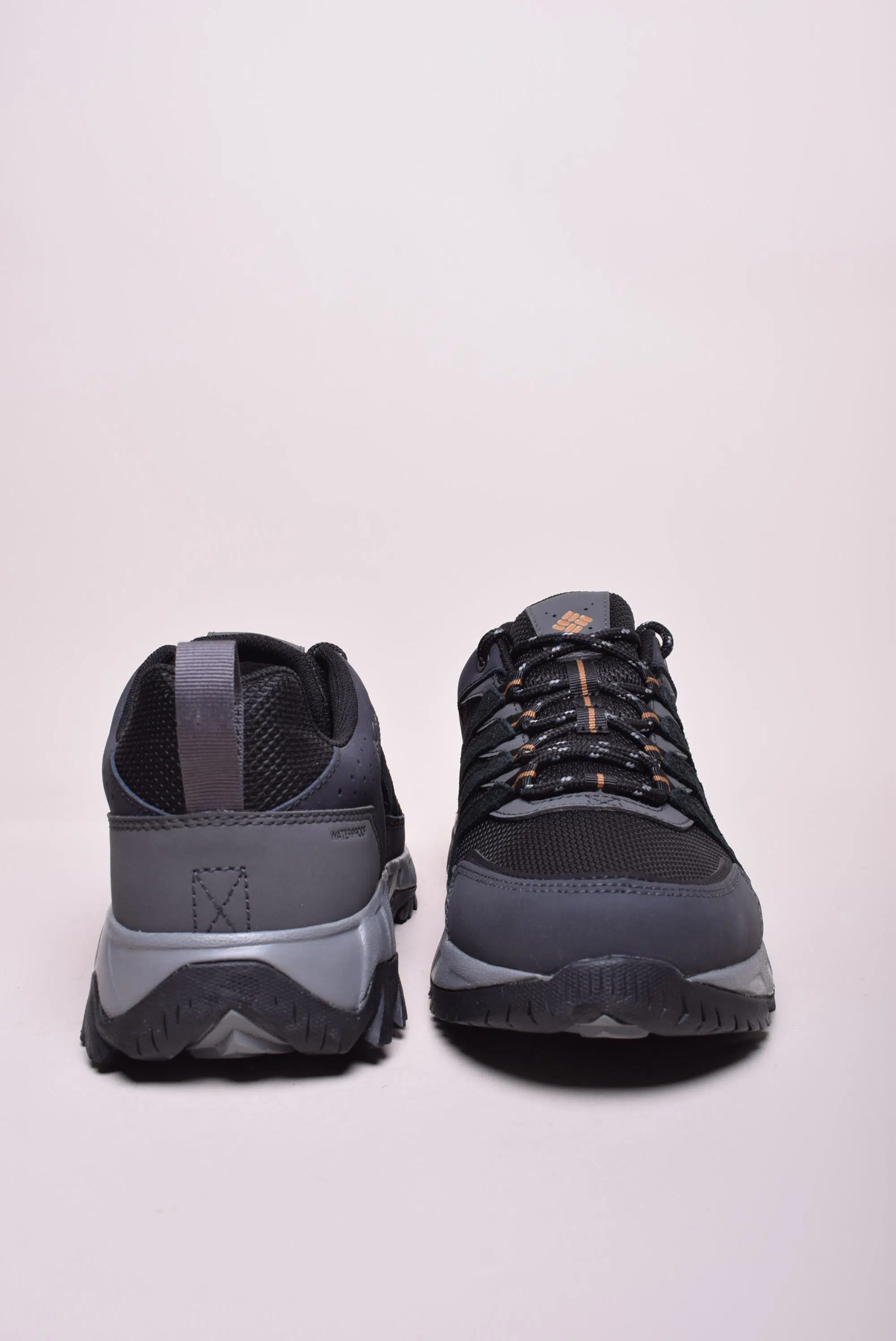 Pantofi trekking barbati Strata Trail Low Waterproof [2]