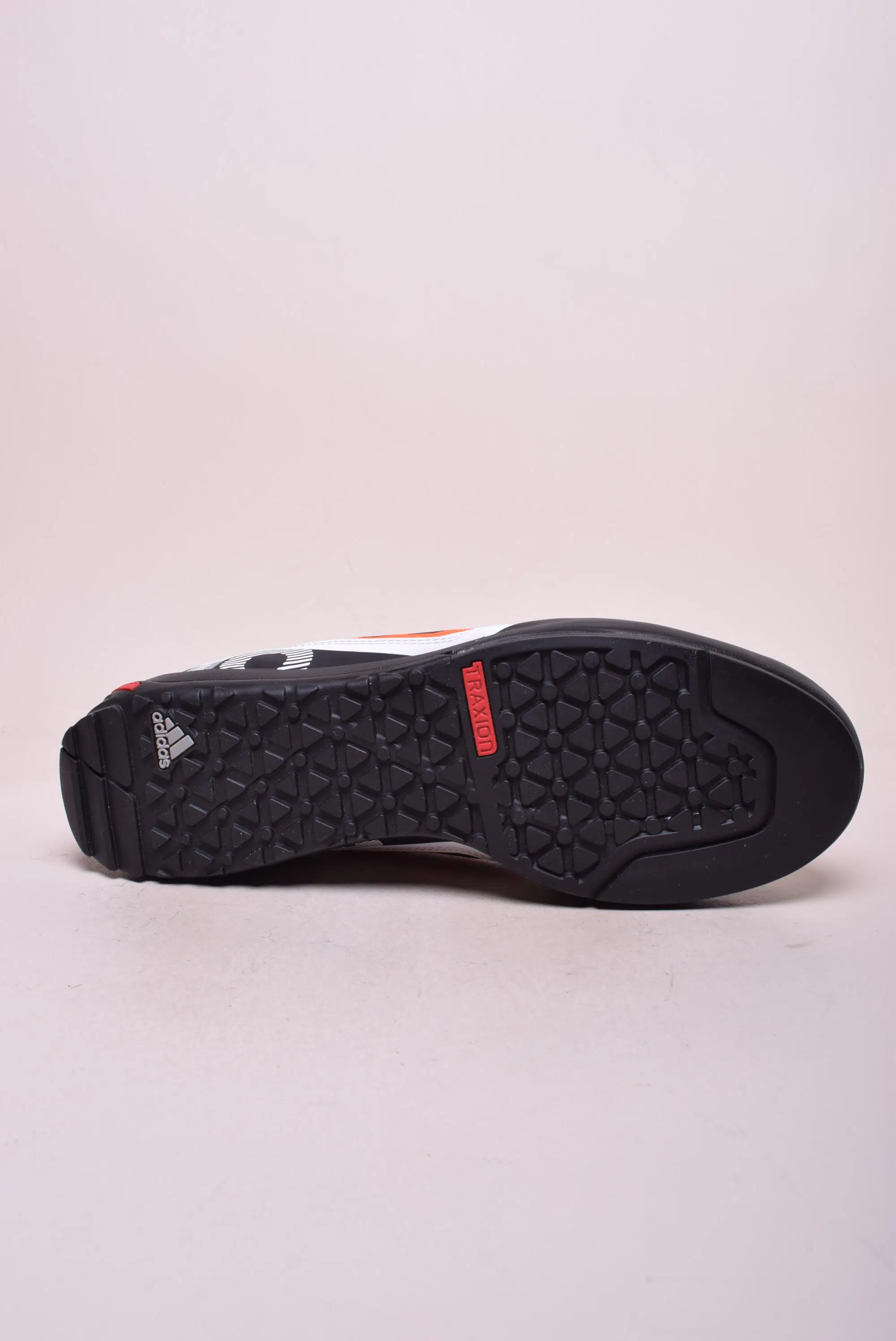 Pantofi trekking barbati Terrex Swift Solo 2 [1]