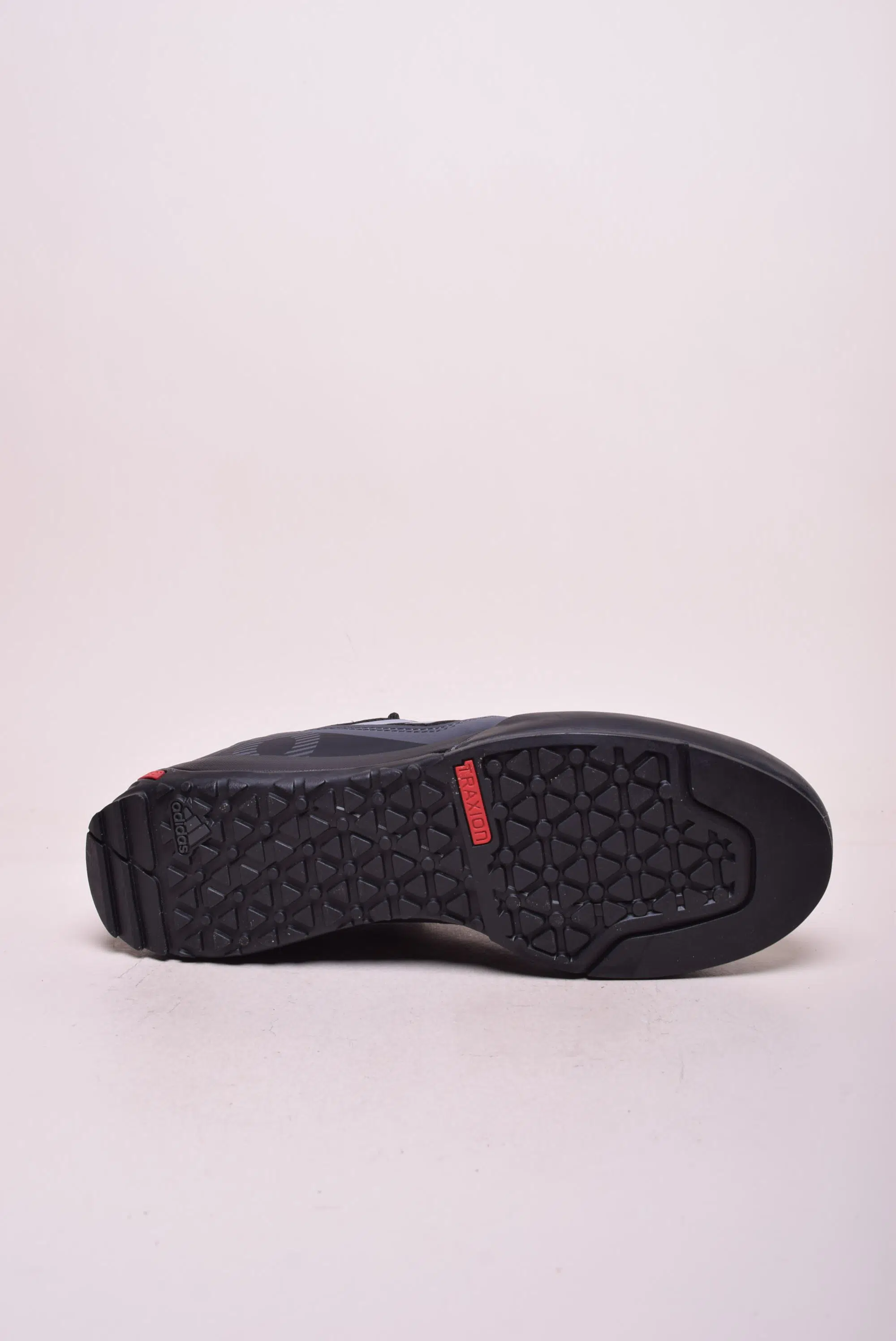 Pantofi trekking barbati Terrex Swift Solo 2 [1]