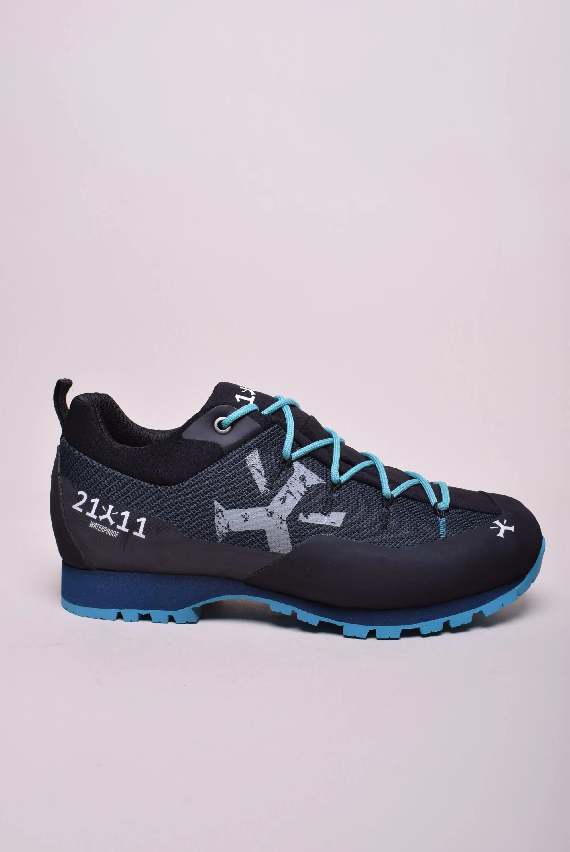 Pantofi sport și teniși bărbați - Pantofi trekking unisex Alpha Low Evo, impermeabili