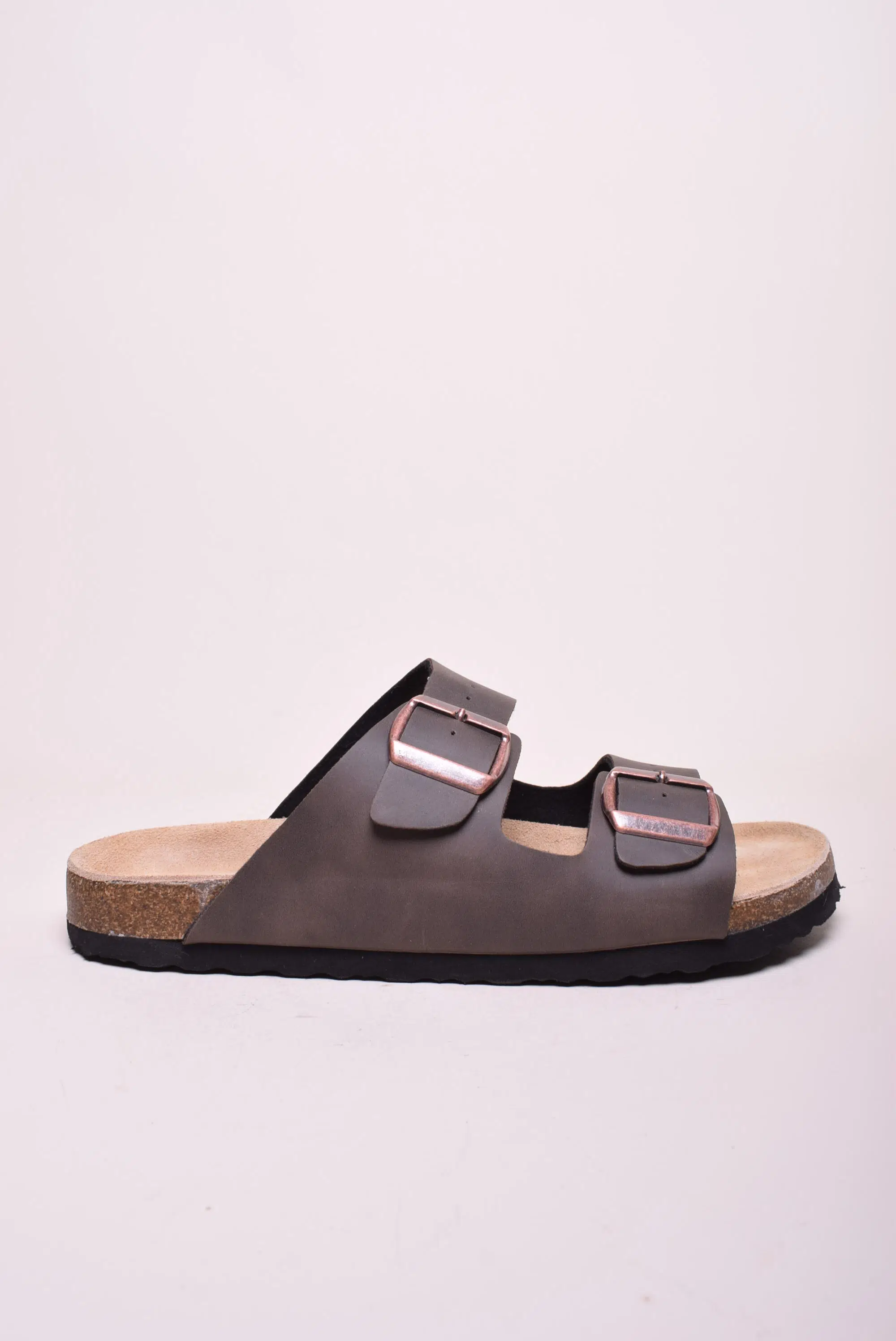 Șlapi și papuci bărbați - Papuci barbati 