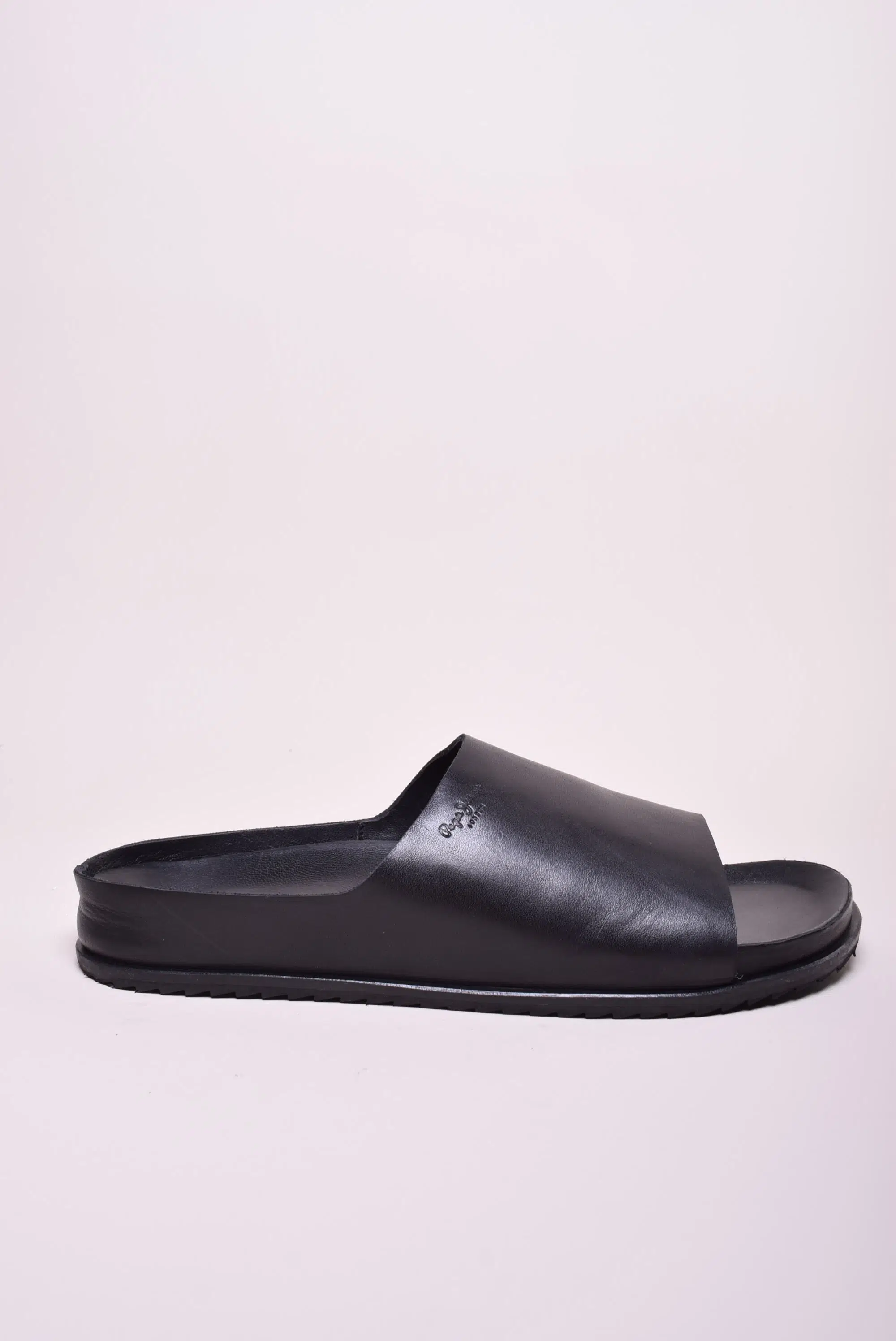 Șlapi și papuci bărbați - Papuci barbati 