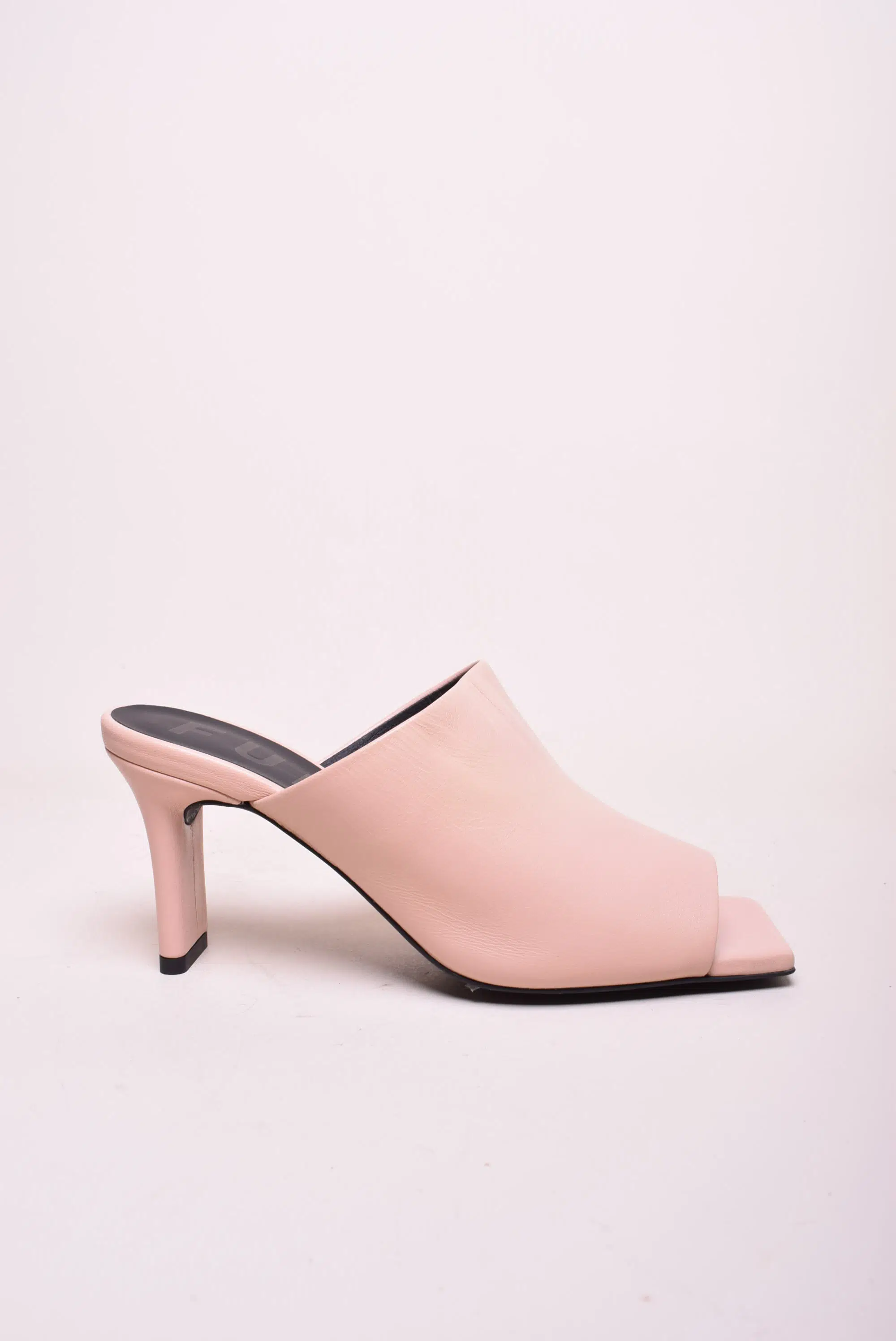 Șlapi, papuci și saboți damă - Papuci dama 