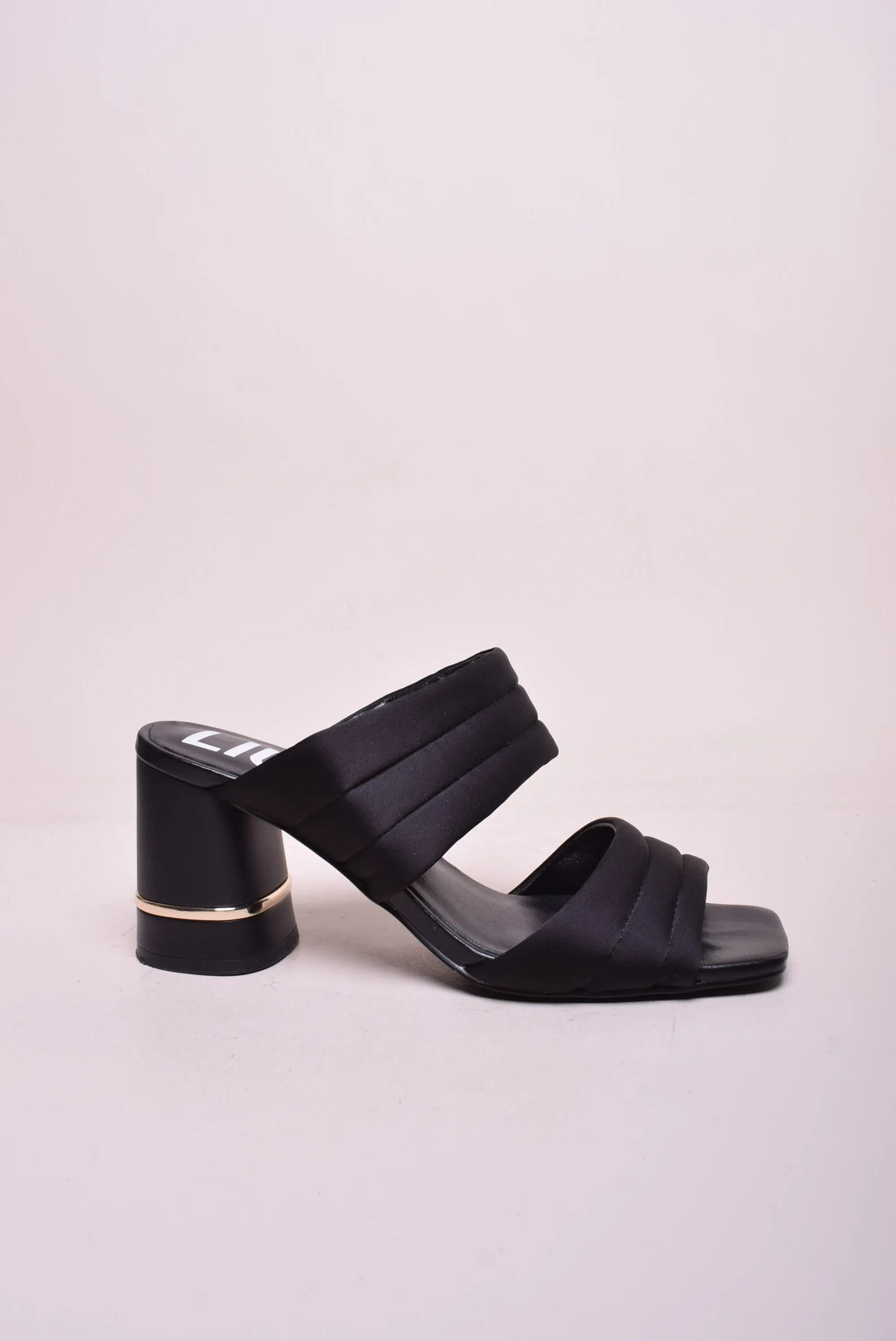 Șlapi, papuci și saboți damă - Papuci dama 