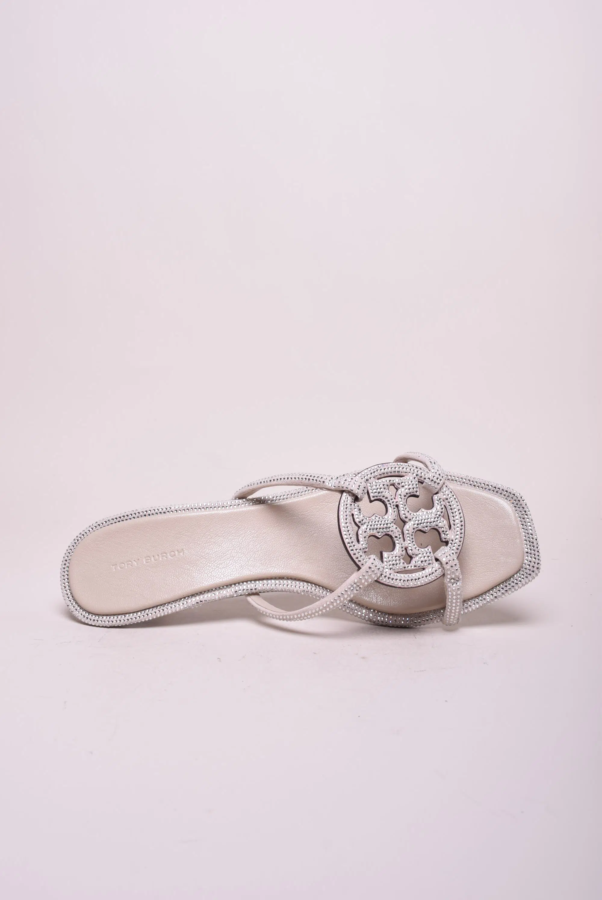 Papuci dama cu pietricele [3]