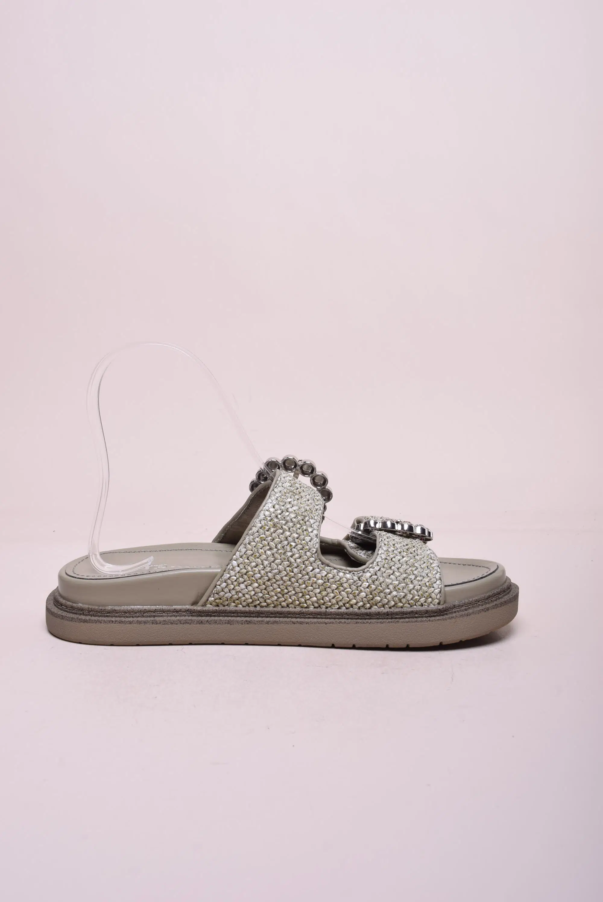 Papuci dama cu pietricele [3]