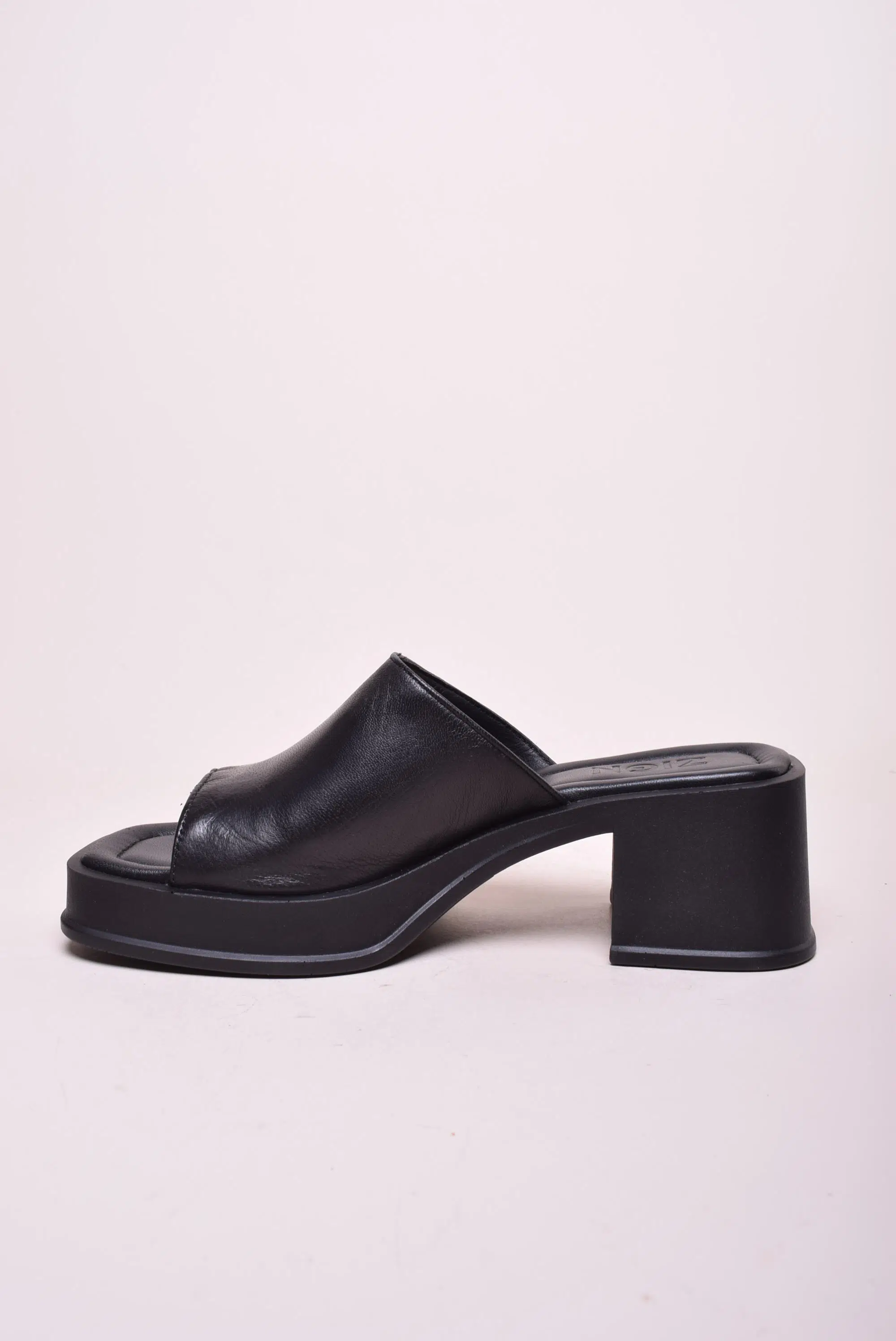 Papuci dama cu platforma [3]