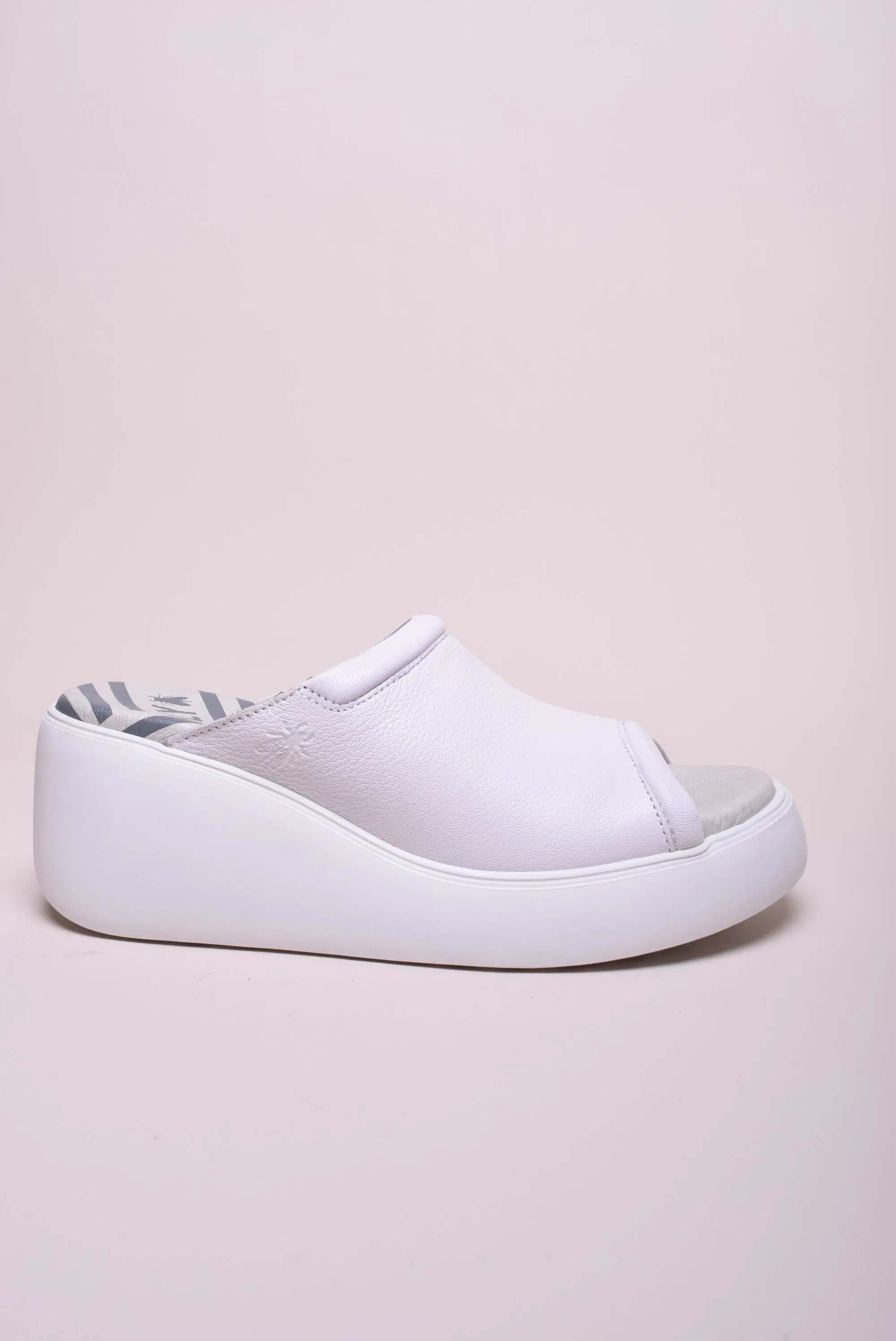 Produse încărcate recent - Papuci dama cu platforma