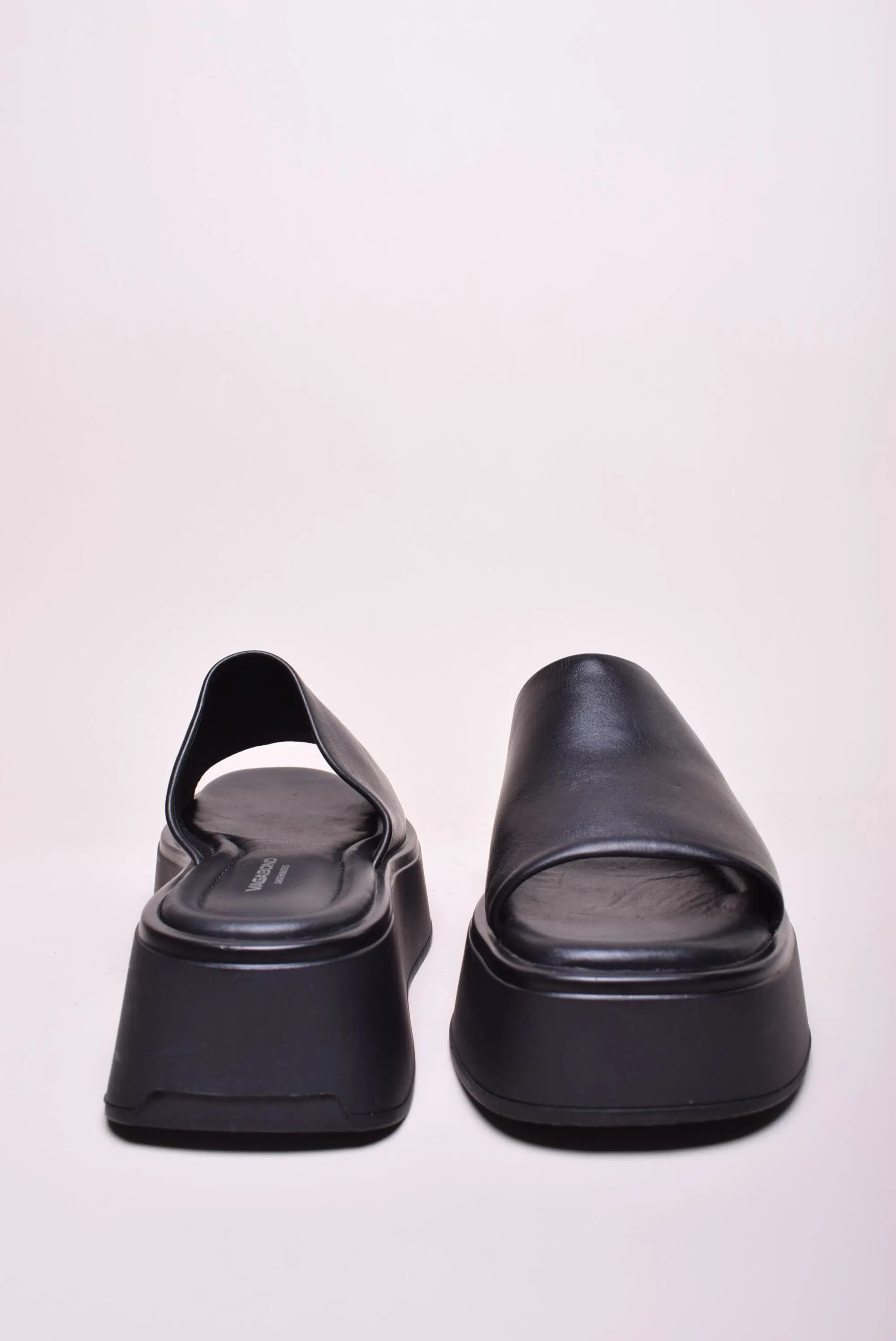 Papuci dama cu platforma Courtney [2]