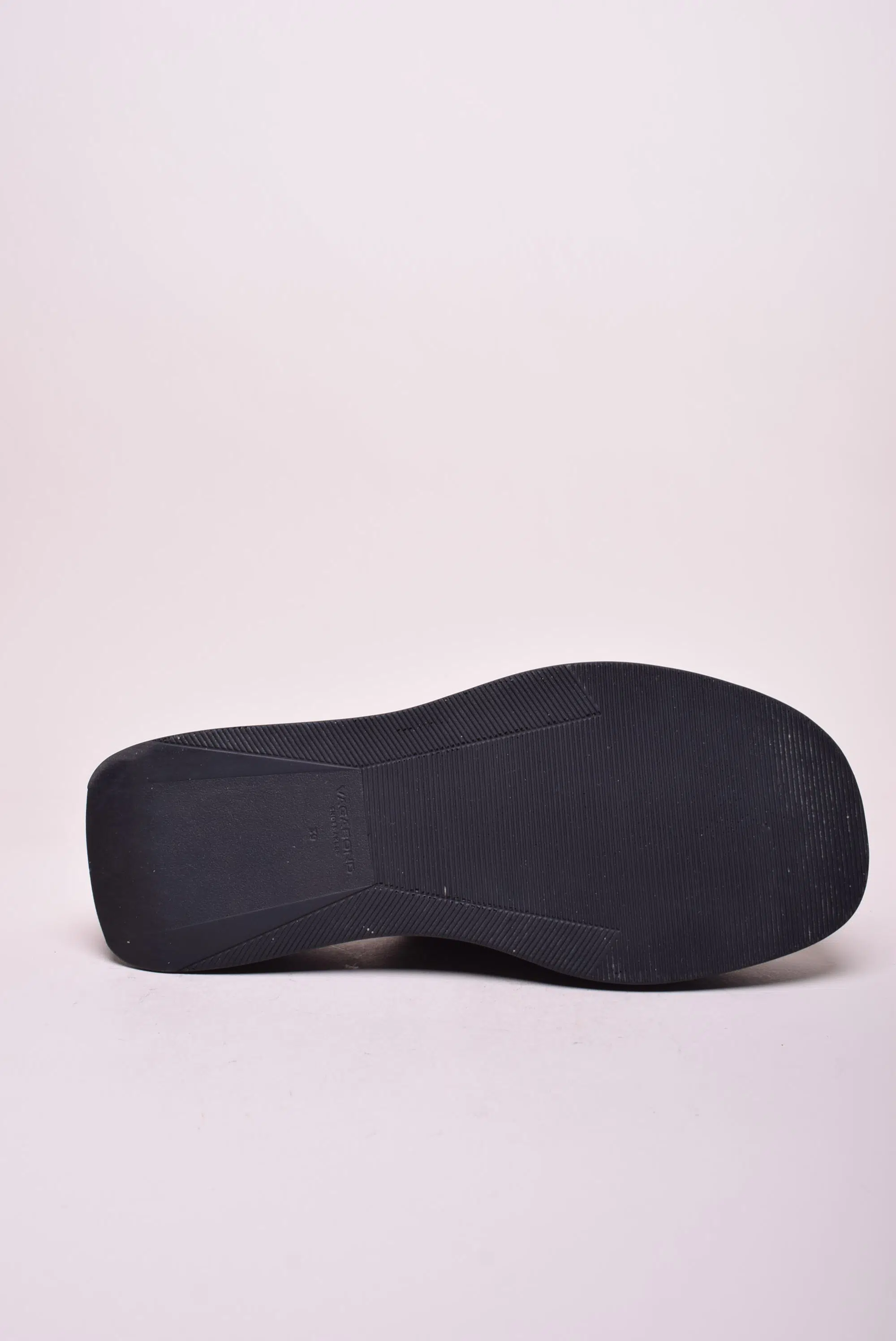 Papuci dama cu platforma Courtney [1]