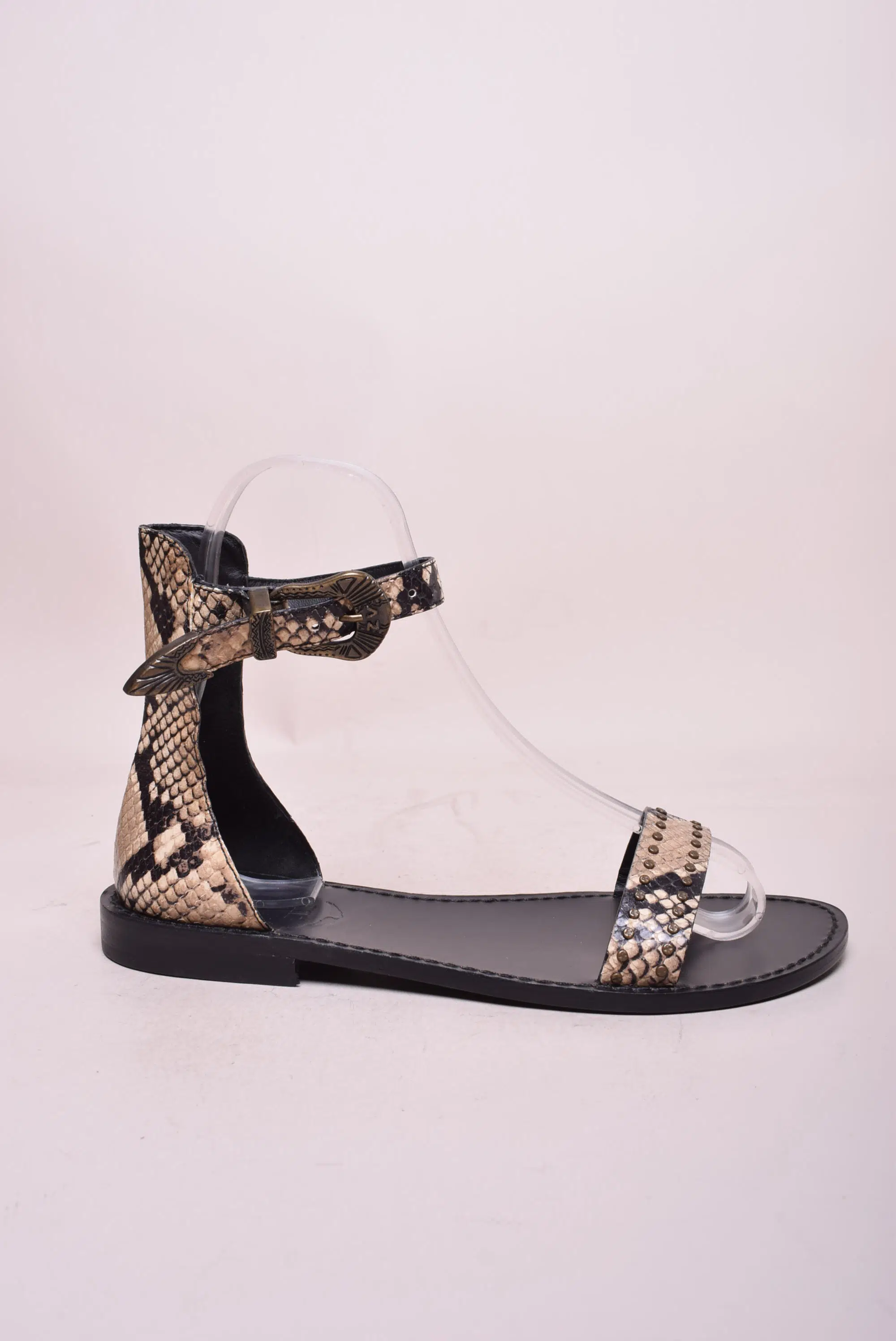 Produse încărcate recent - Sandale dama 