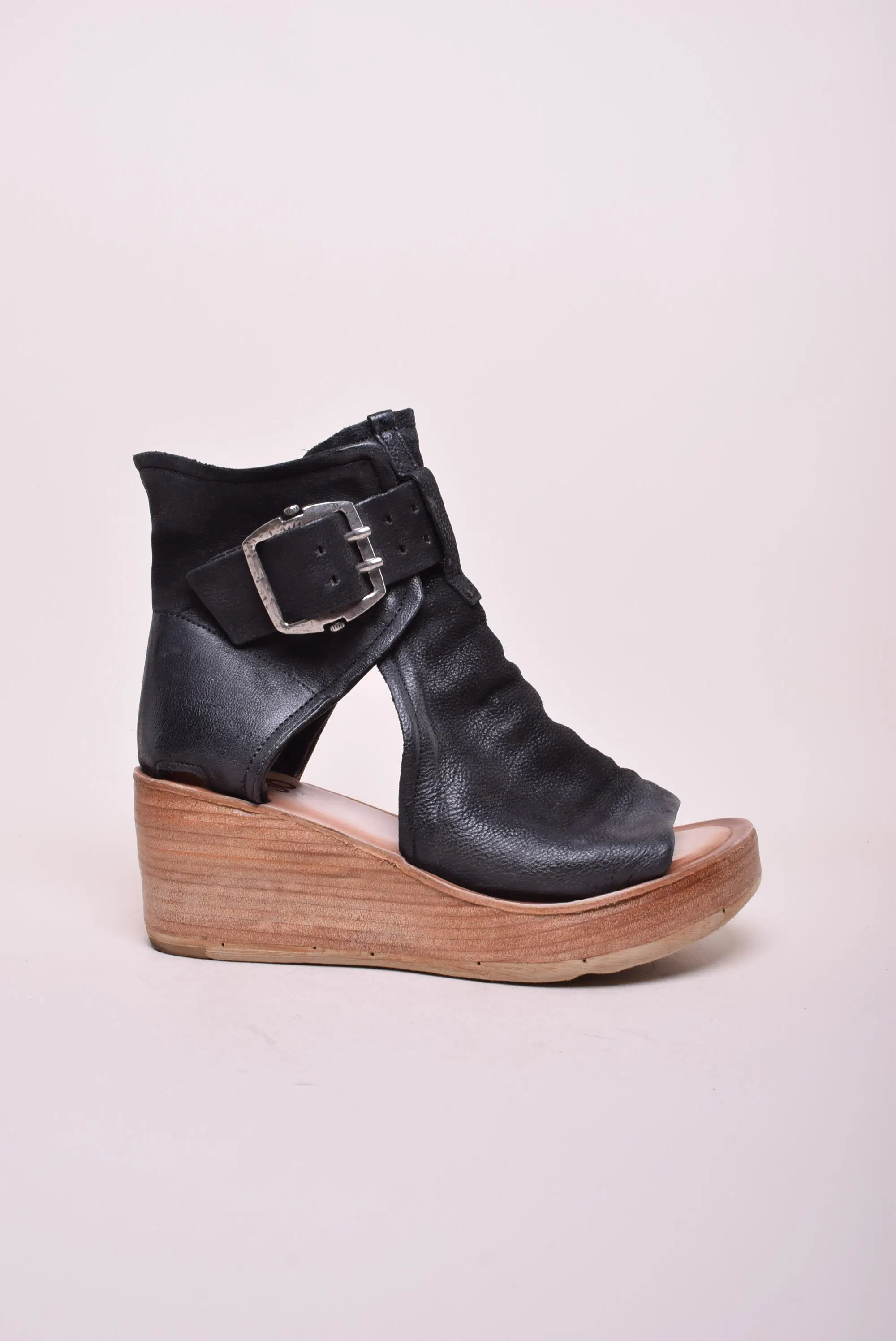 Sandale dama cu platforma 