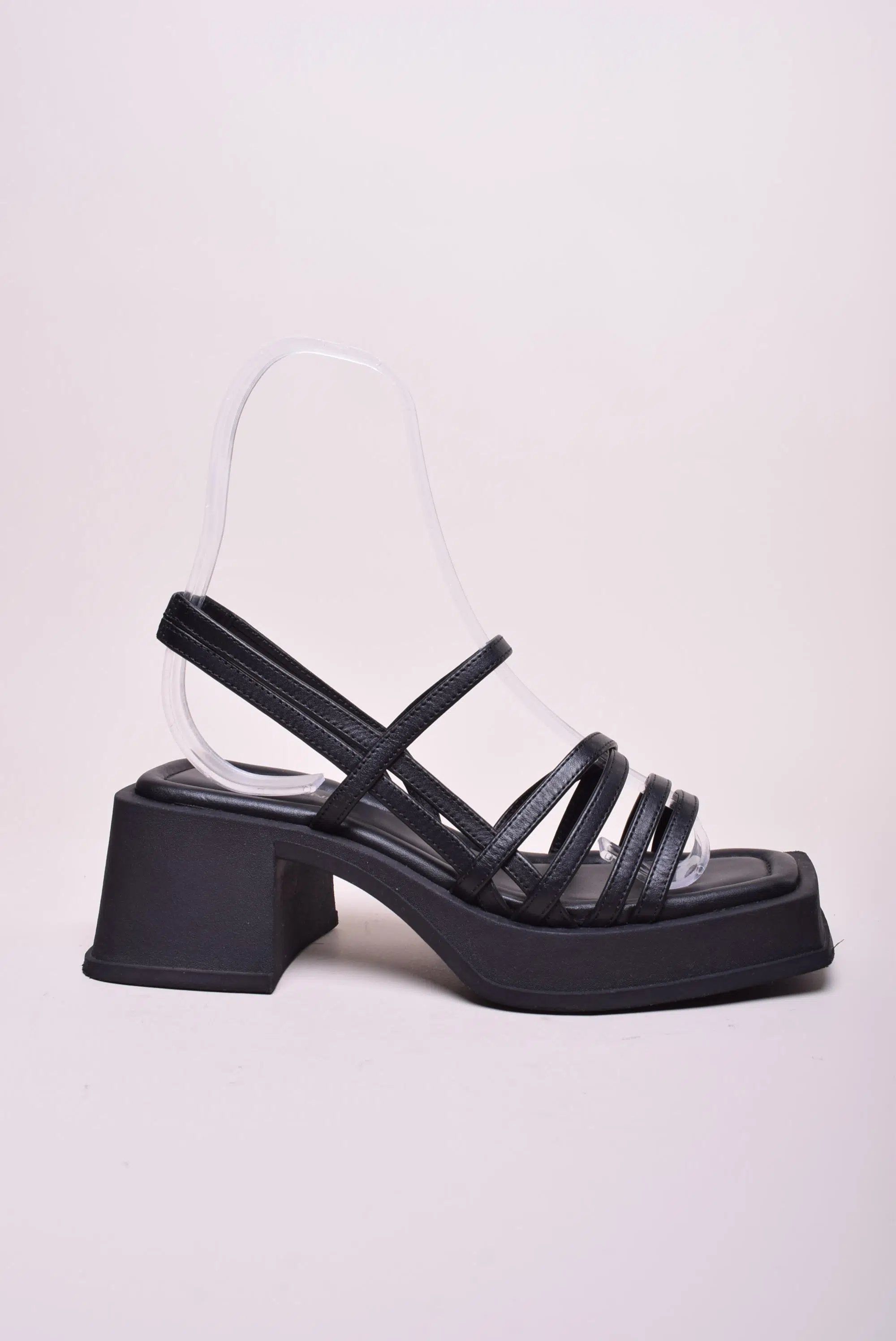 Sandale dama cu platforma 