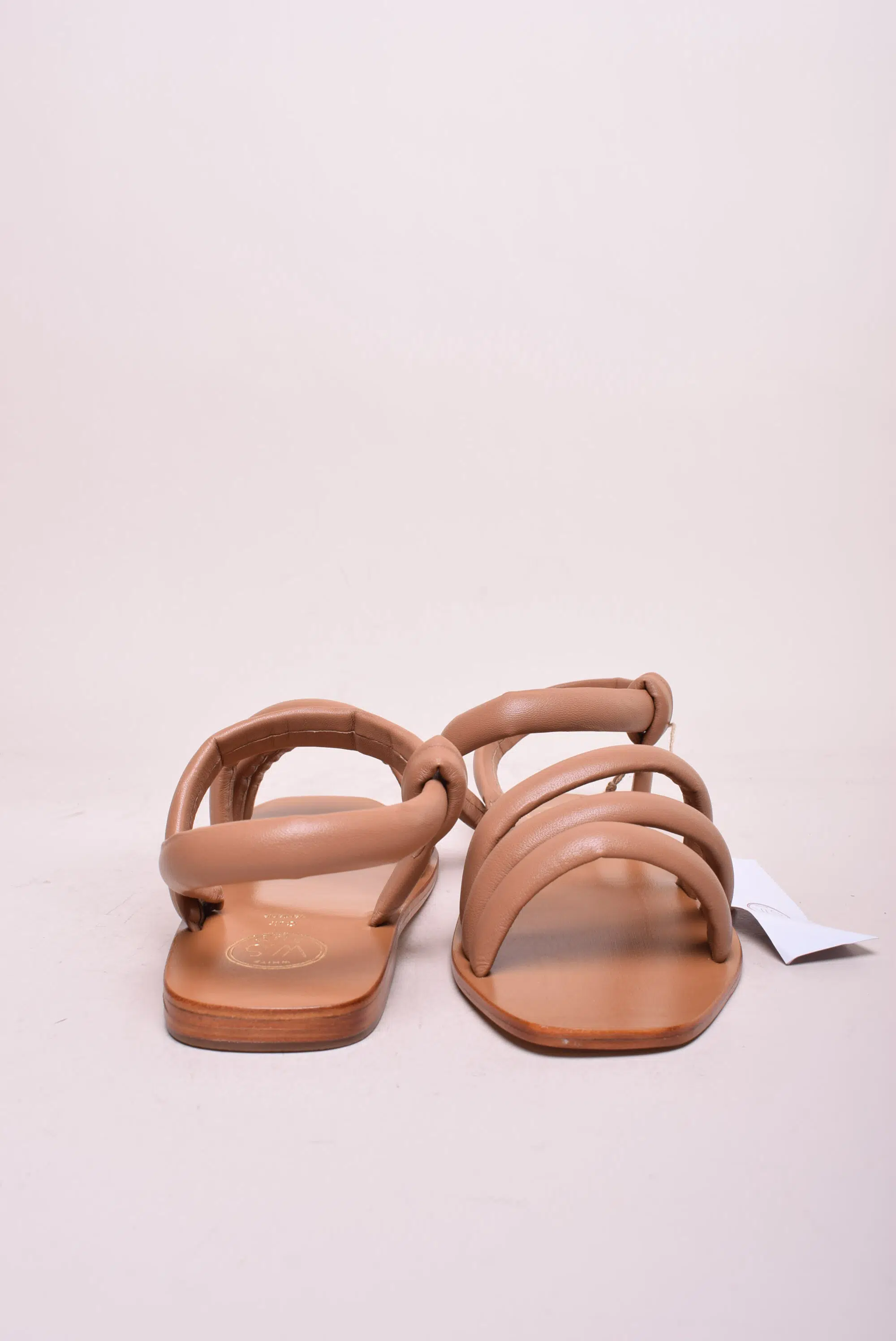 Sandale dama Devasena [2]