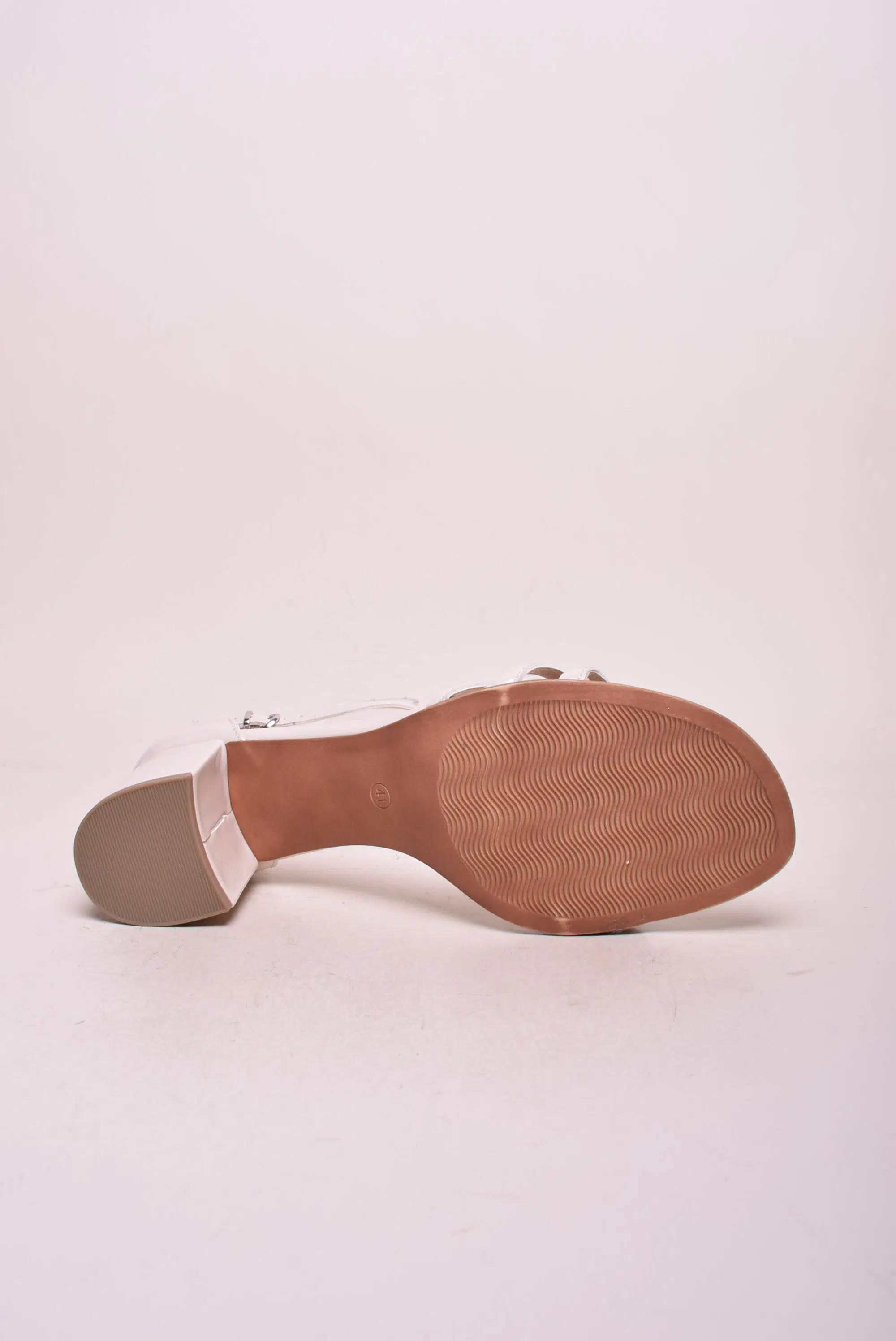 Sandale dama lacuite [1]