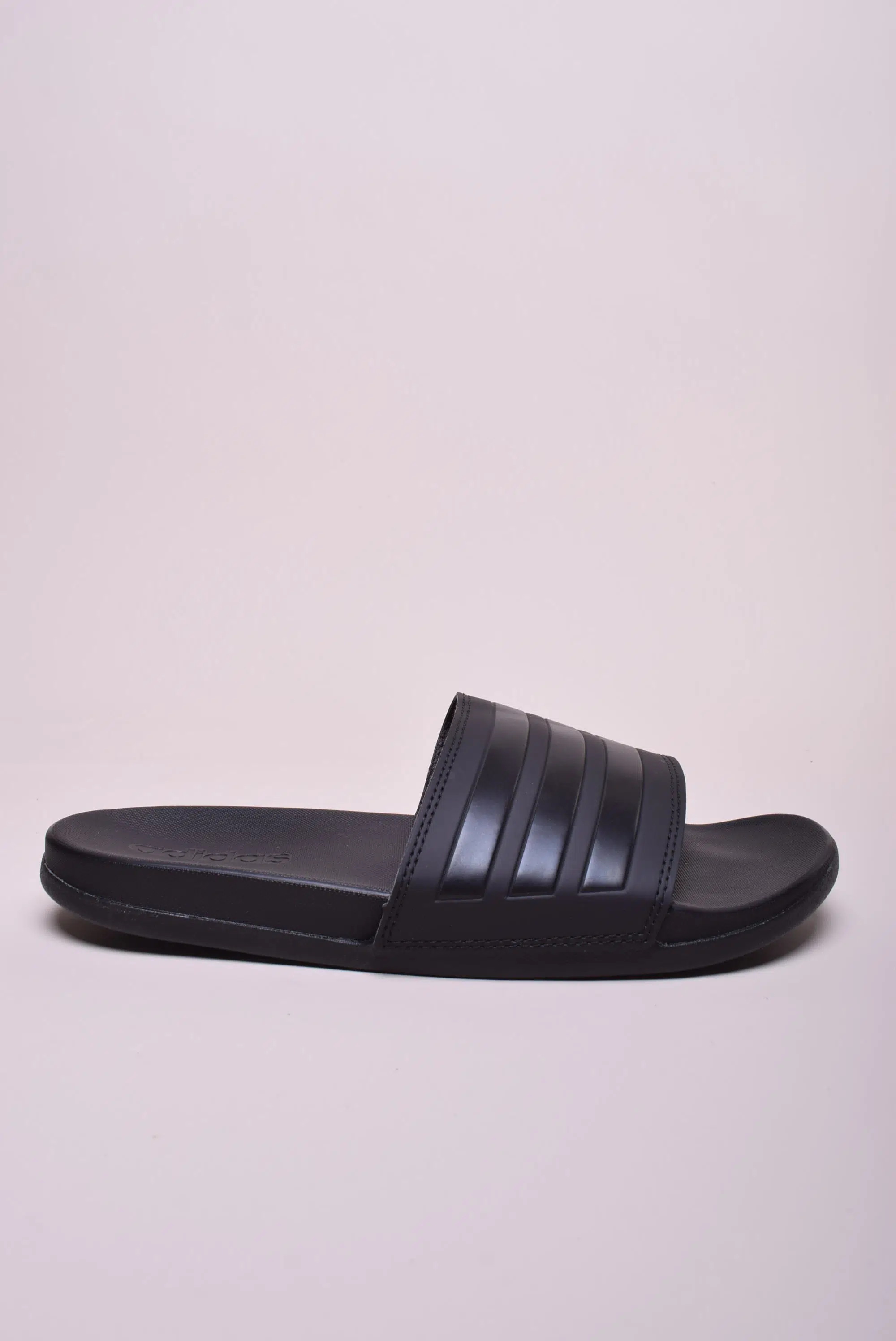 Produse încărcate recent - Slapi barbati Adilette Comfort