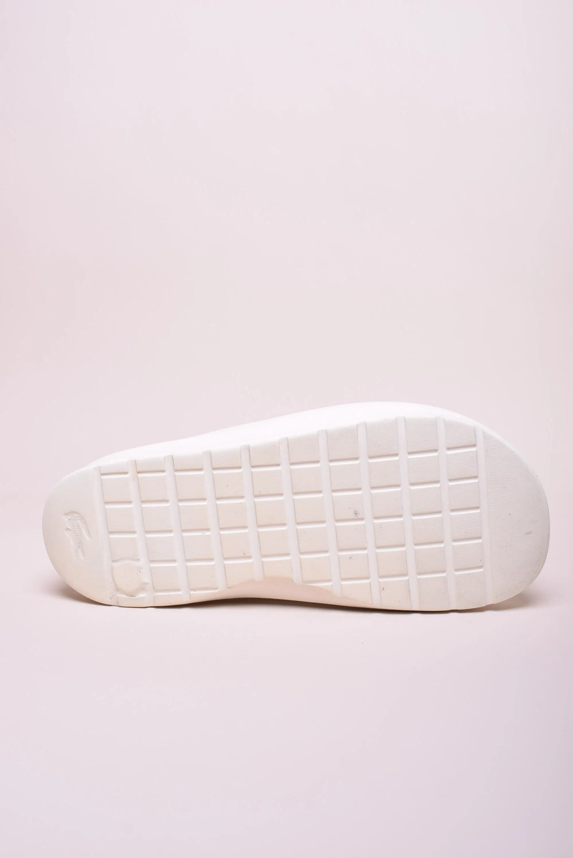 Slapi barbati Serve Slide [1]