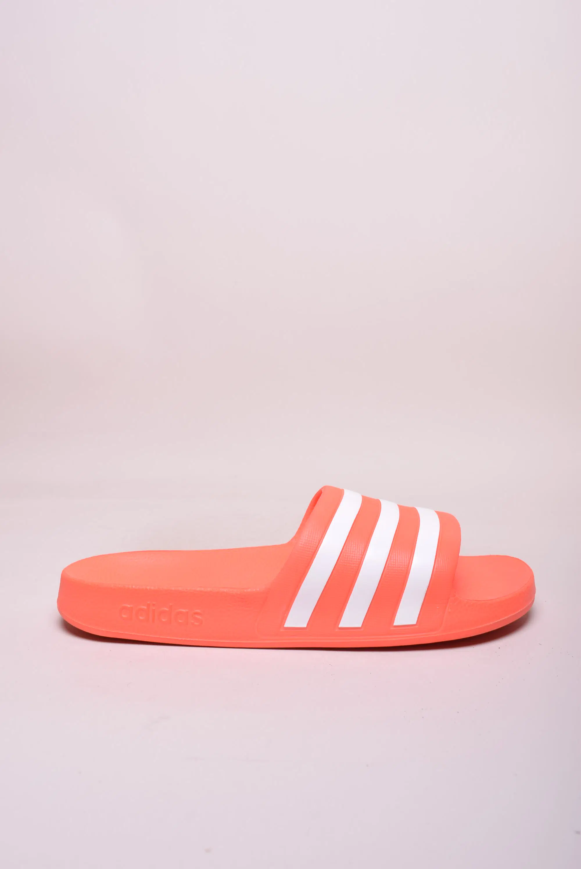 Noutăți - Slapi dama Adilette Aqua