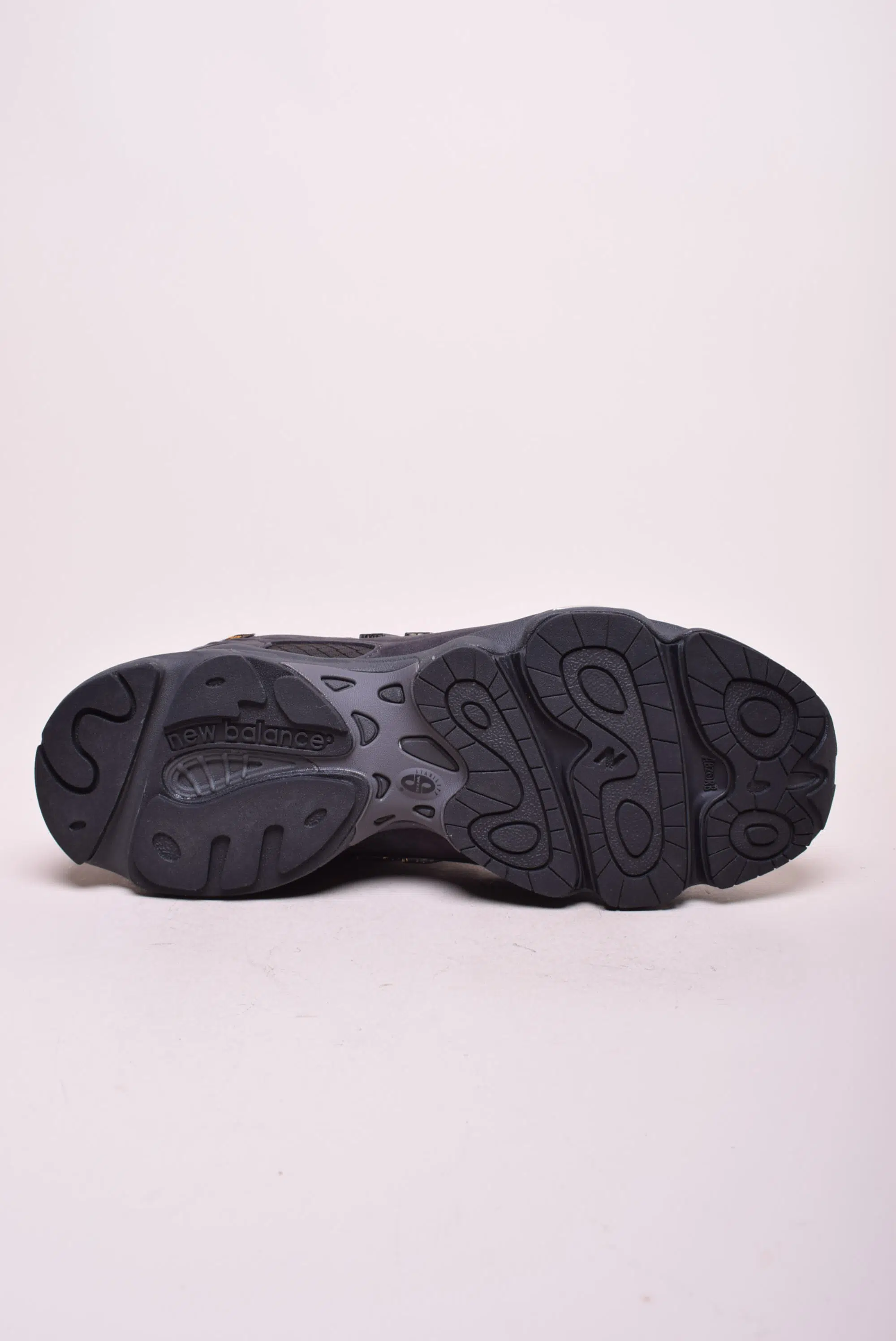 Sneakers barbati 1000 [1]