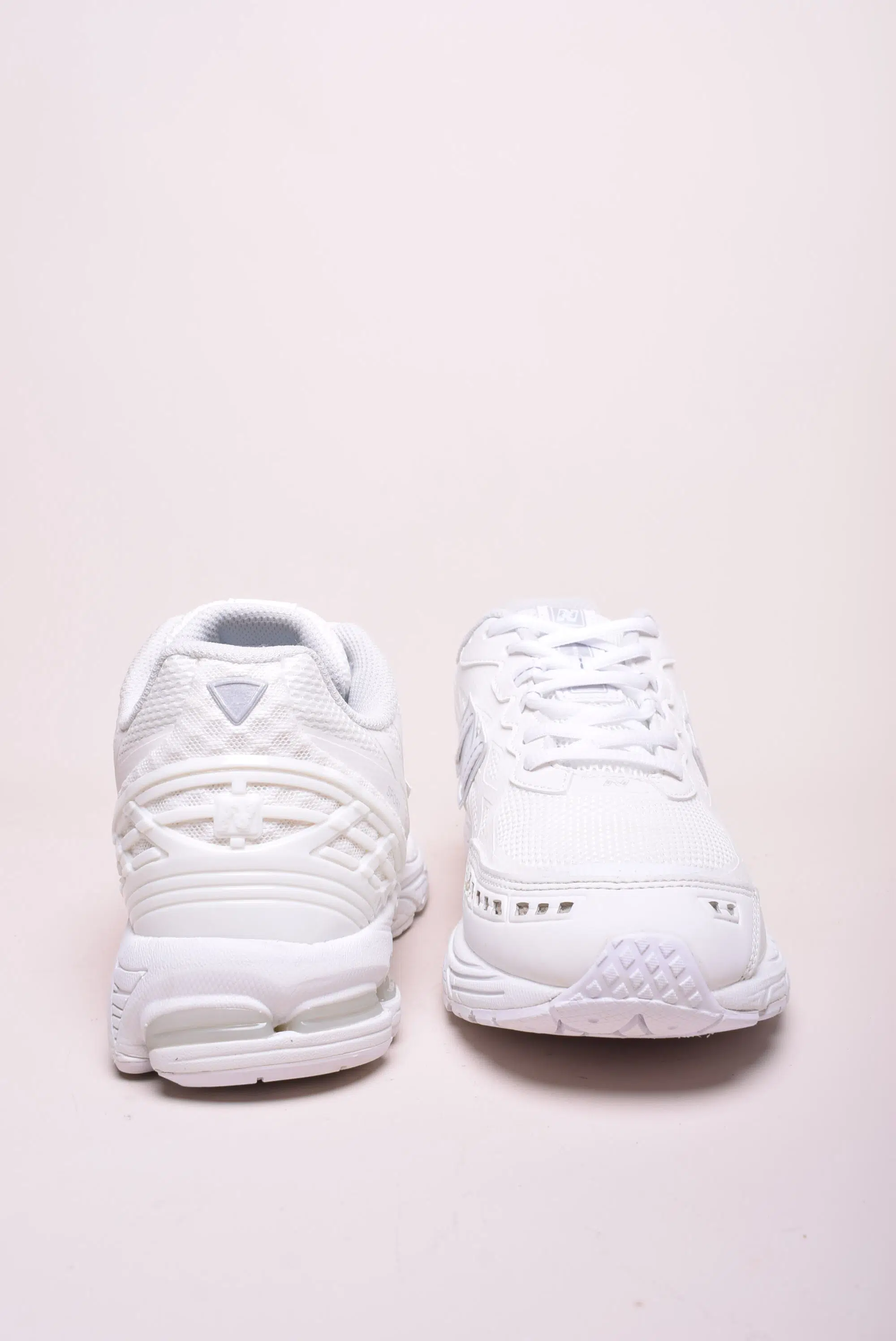 Sneakers barbati 1906 [2]