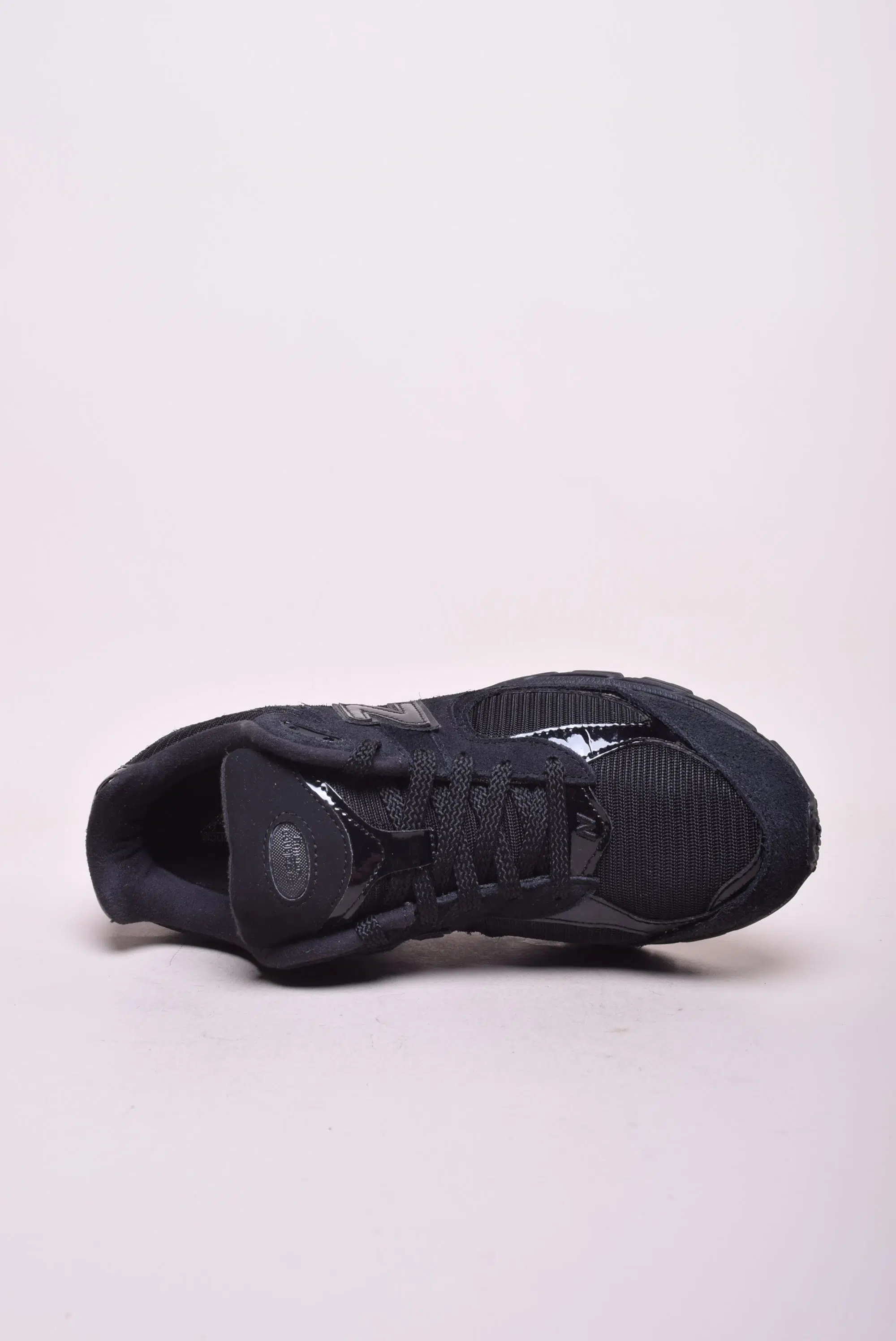 Sneakers barbati 2002R [3]