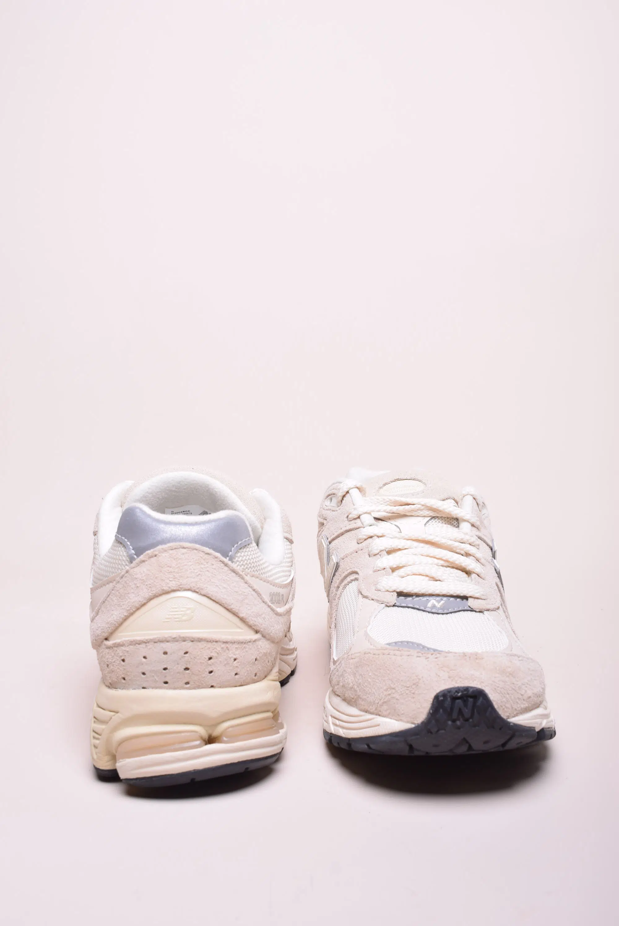 Sneakers barbati 2002R [2]