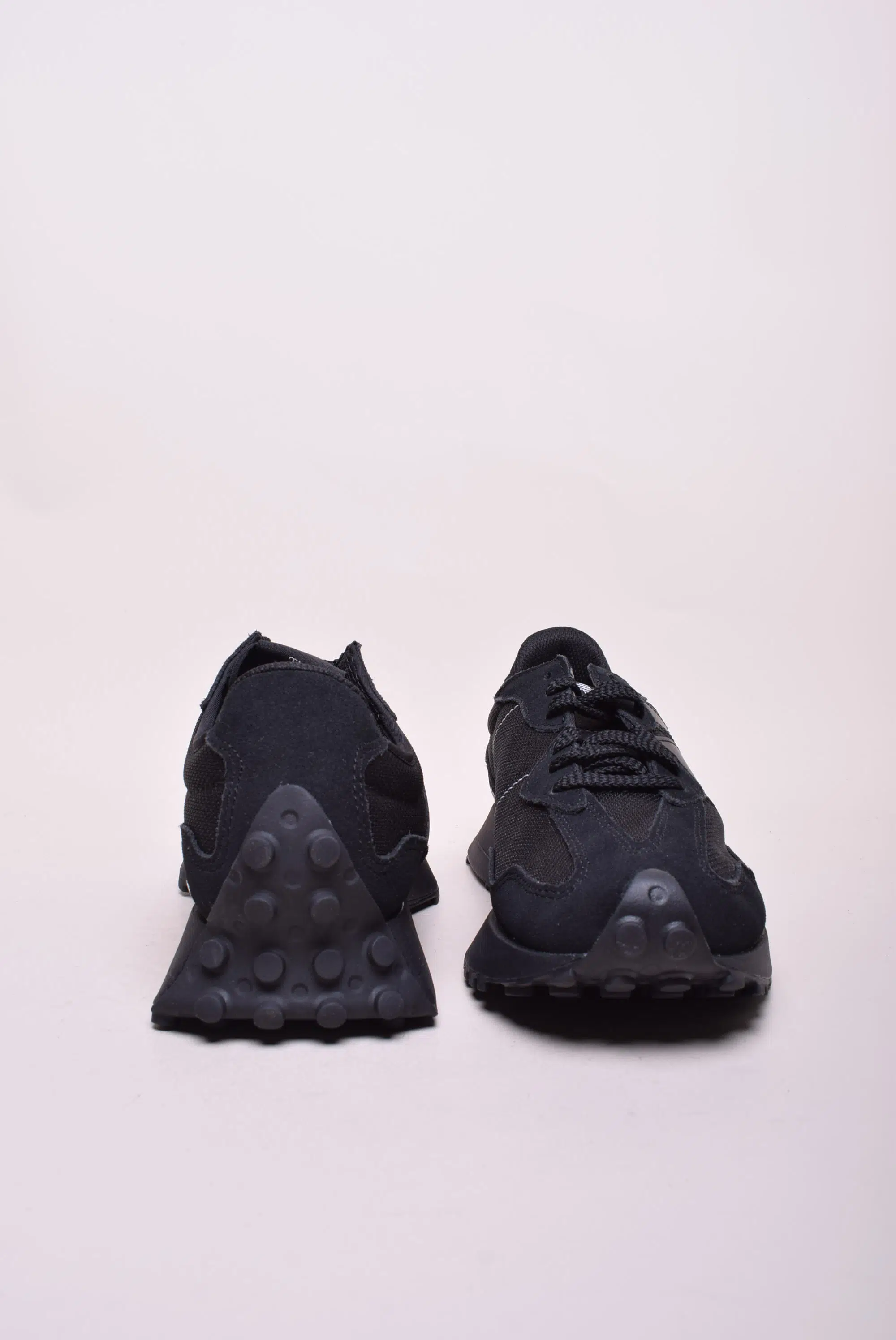 Sneakers barbati 327 [2]