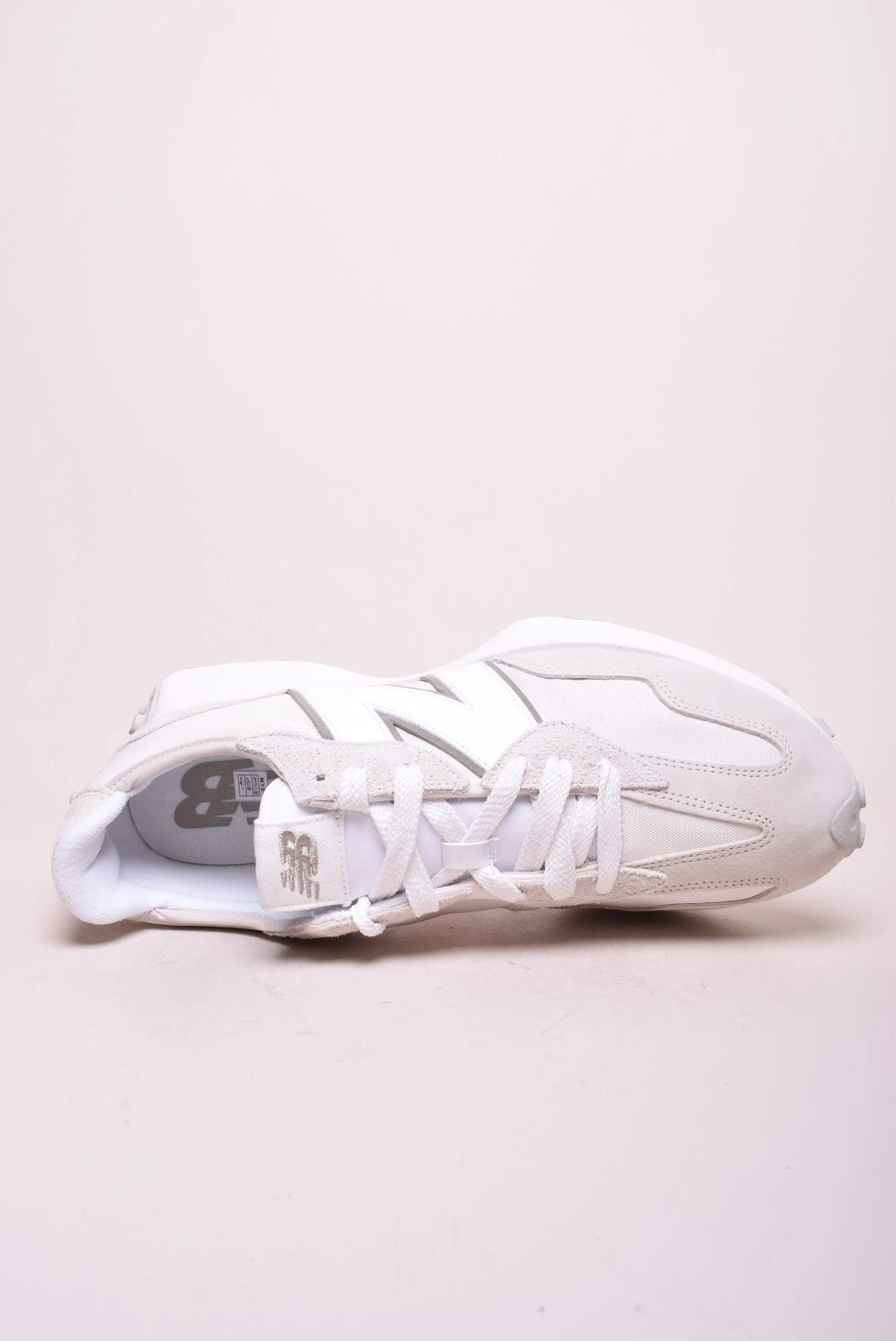 Sneakers barbati 327 [3]