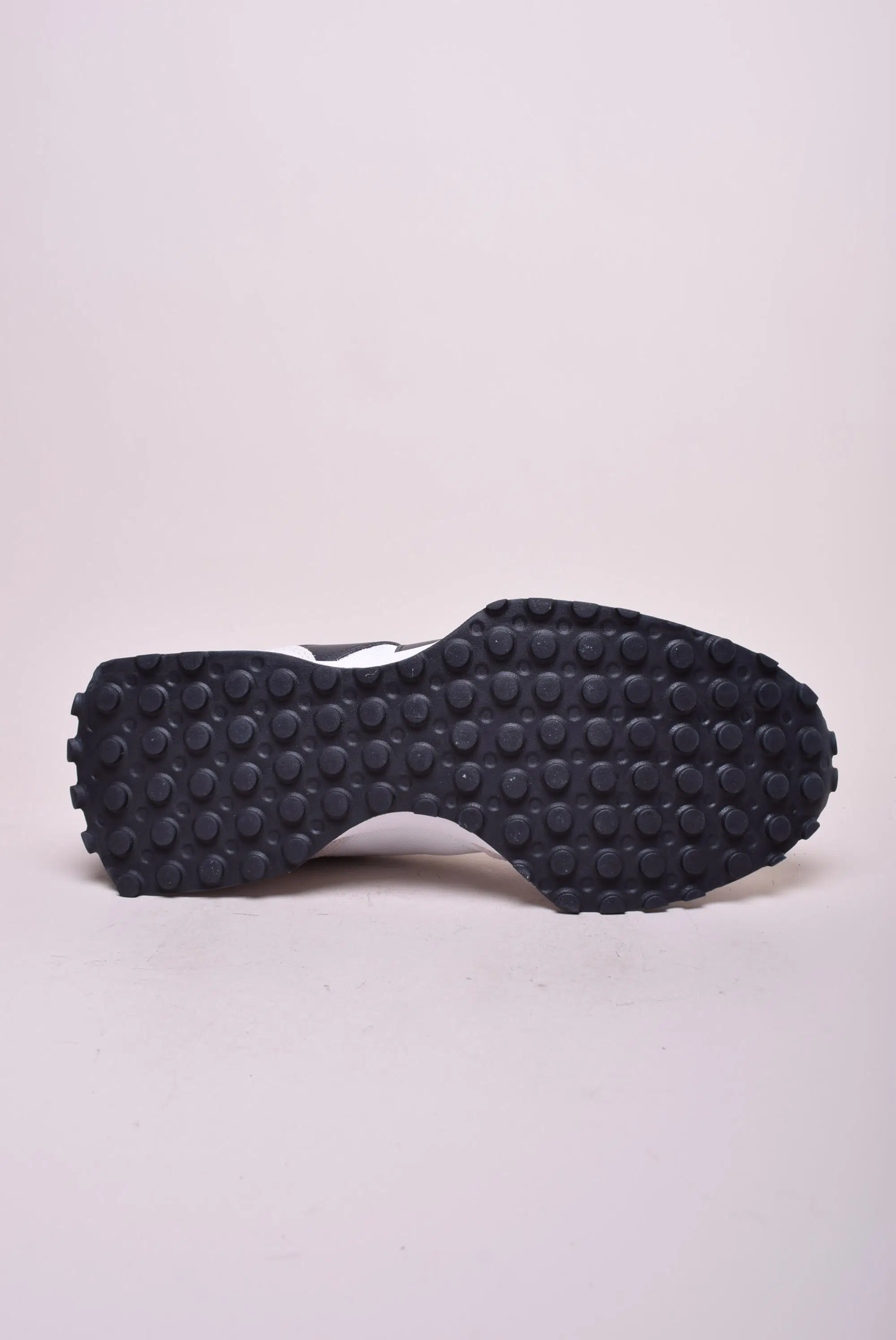 Sneakers barbati 327 [1]