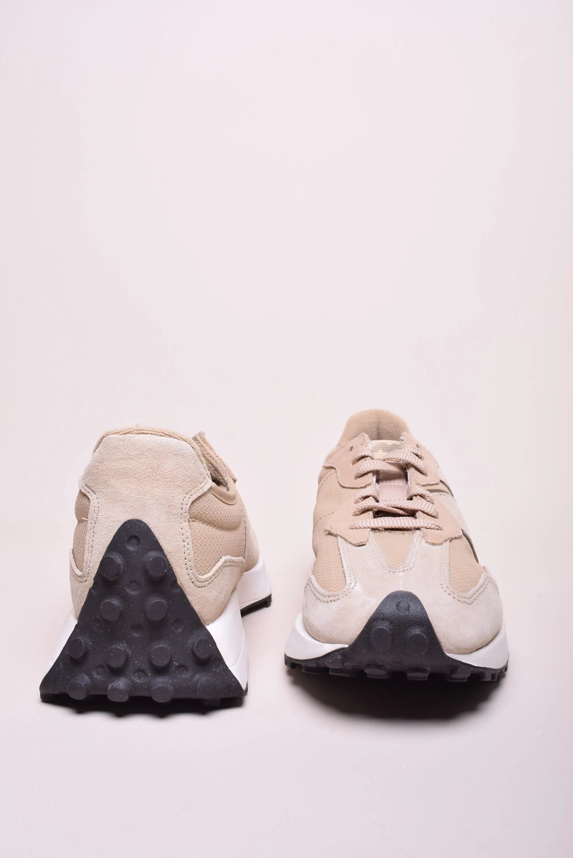 Sneakers barbati 327 [2]