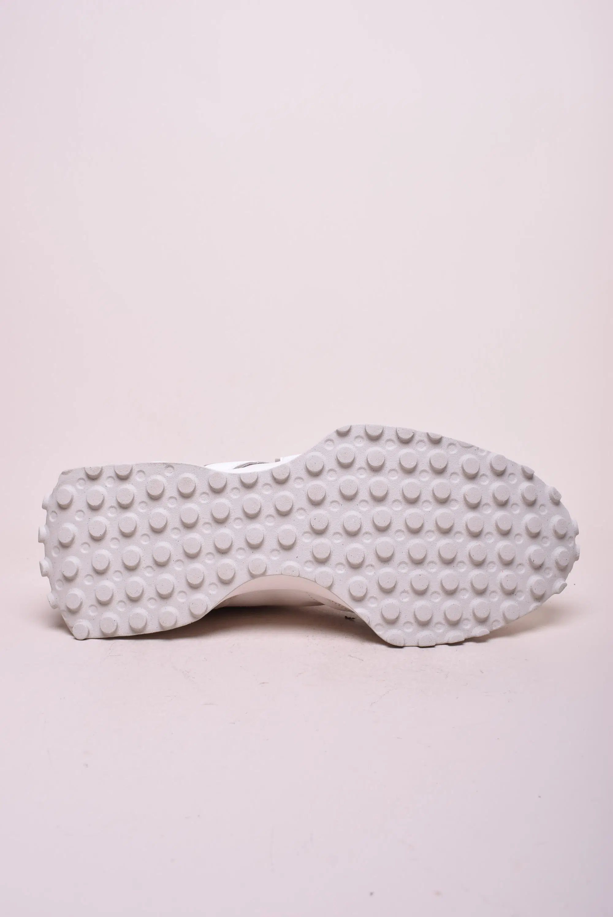 Sneakers barbati 327 [1]